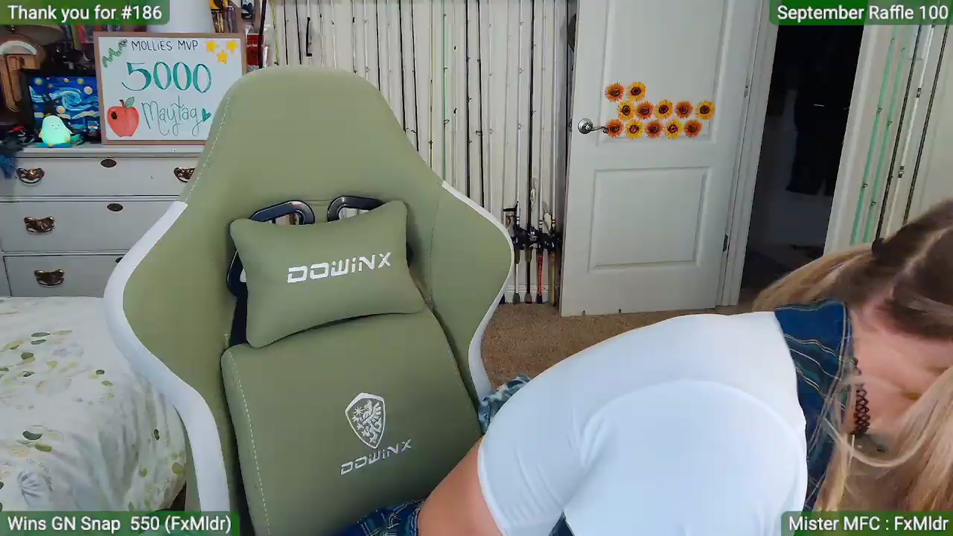 Gallery image thumbnail from MollieRose_'s myfreecams stream on, 08/26/2026, 24:40 image 9 of 20