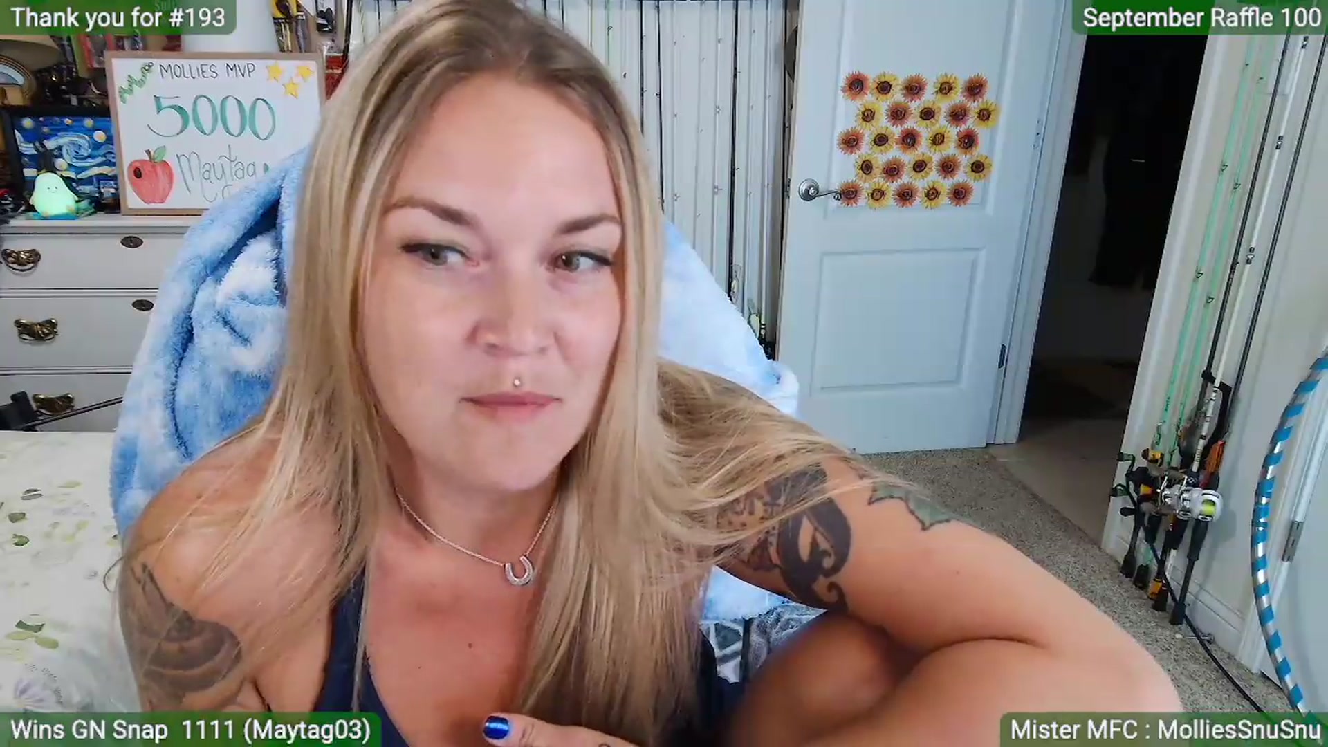 Gallery image thumbnail from MollieRose_'s myfreecams stream on, 08/28/2026, 04:07 image 8 of 20