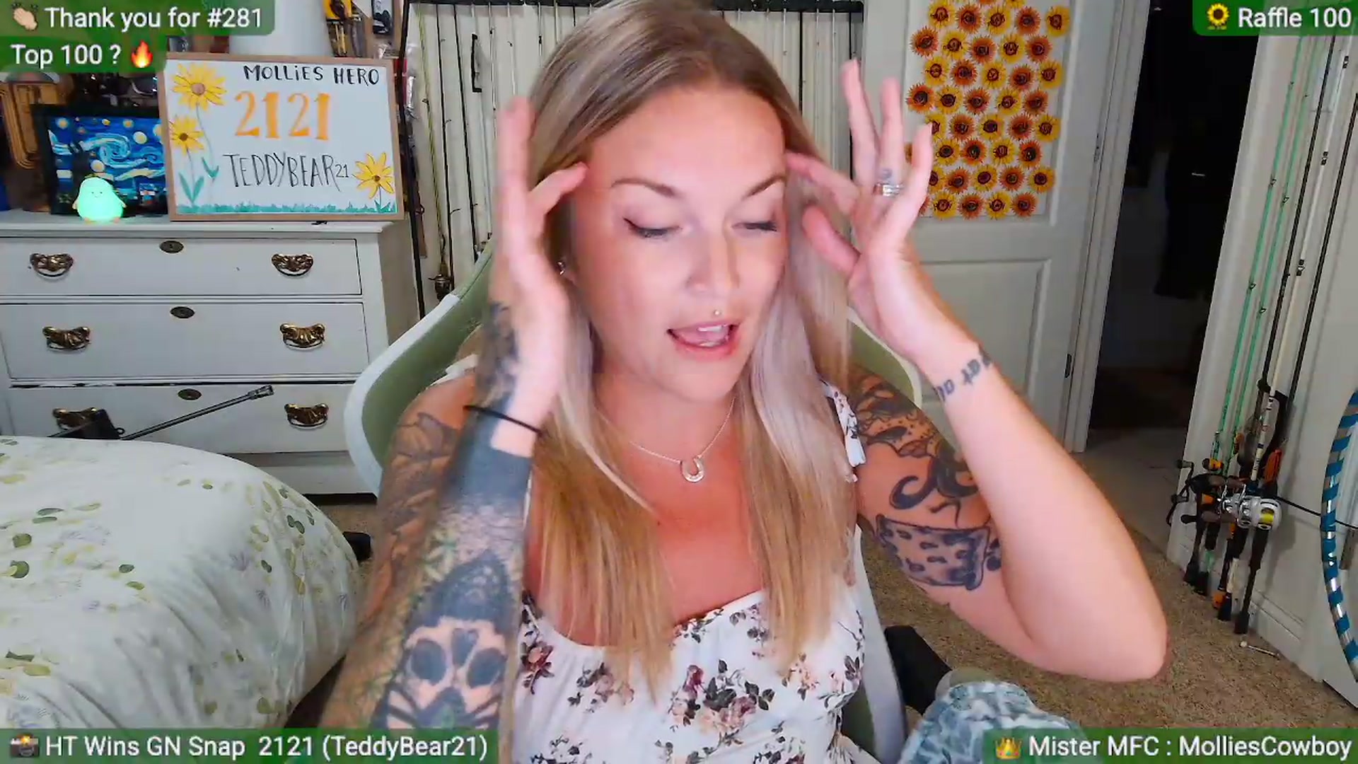 Gallery image thumbnail from MollieRose_'s myfreecams stream on, 09/03/2026, 03:44 image 19 of 20