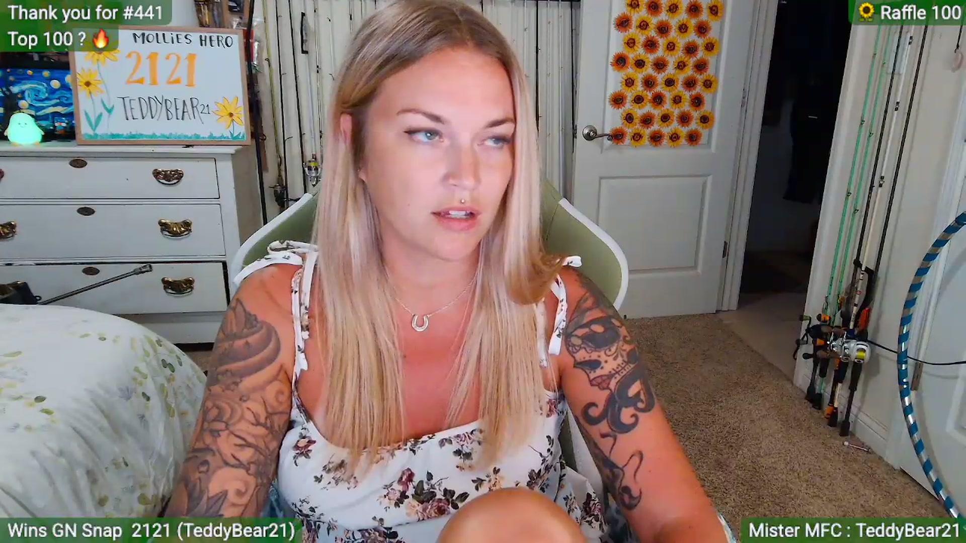 Gallery image thumbnail from MollieRose_'s myfreecams stream on, 09/03/2026, 03:44 image 10 of 20