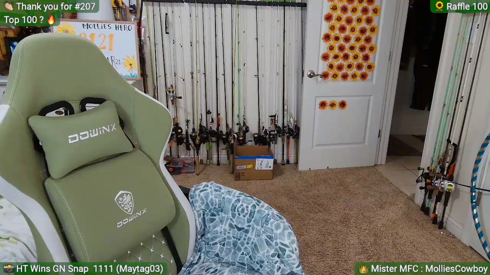 Gallery image thumbnail from MollieRose_'s myfreecams stream on, 09/04/2026, 03:39 image 9 of 20