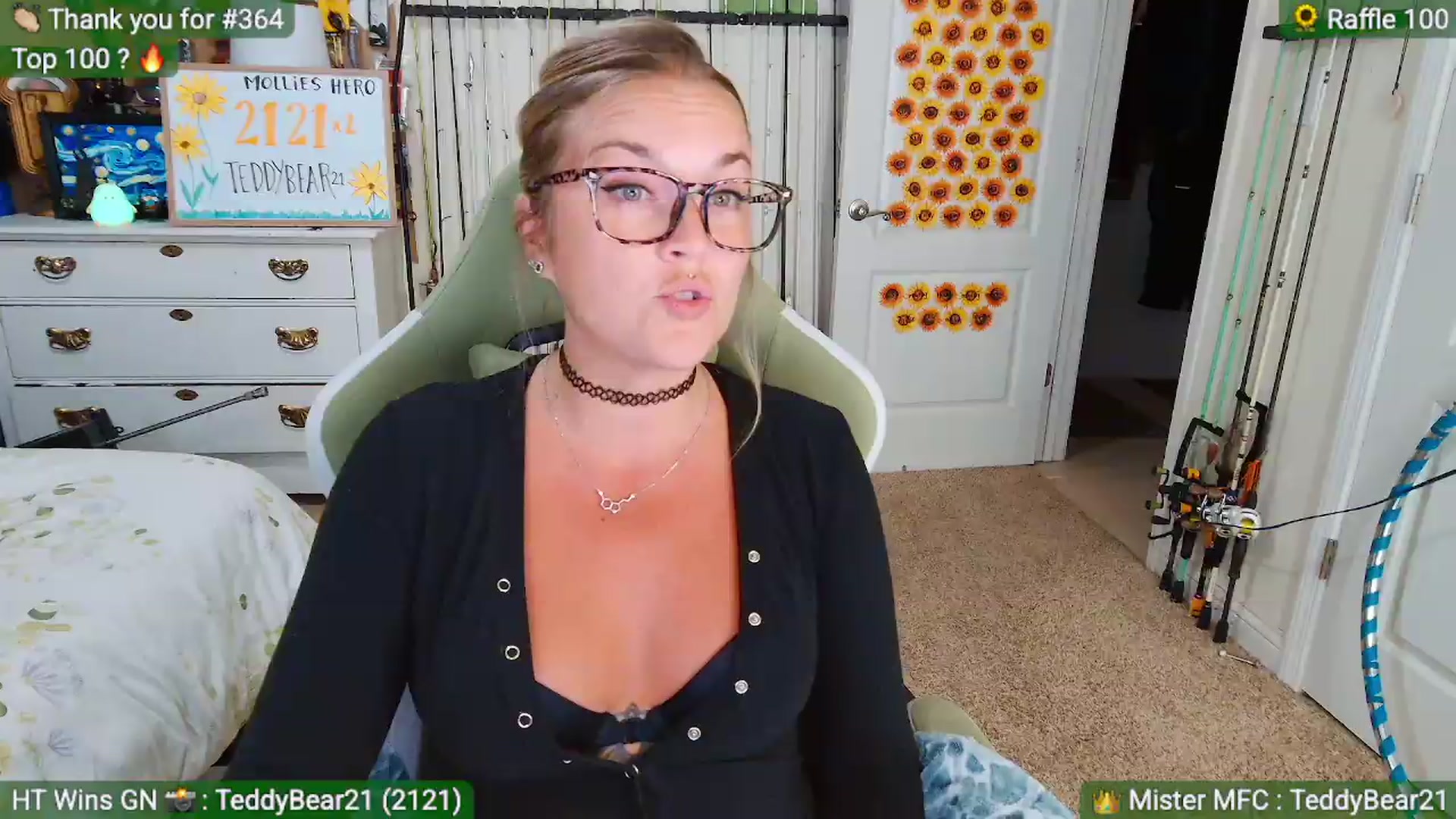 Gallery image thumbnail from MollieRose_'s myfreecams stream on, 09/09/2026, 04:02 image 18 of 20