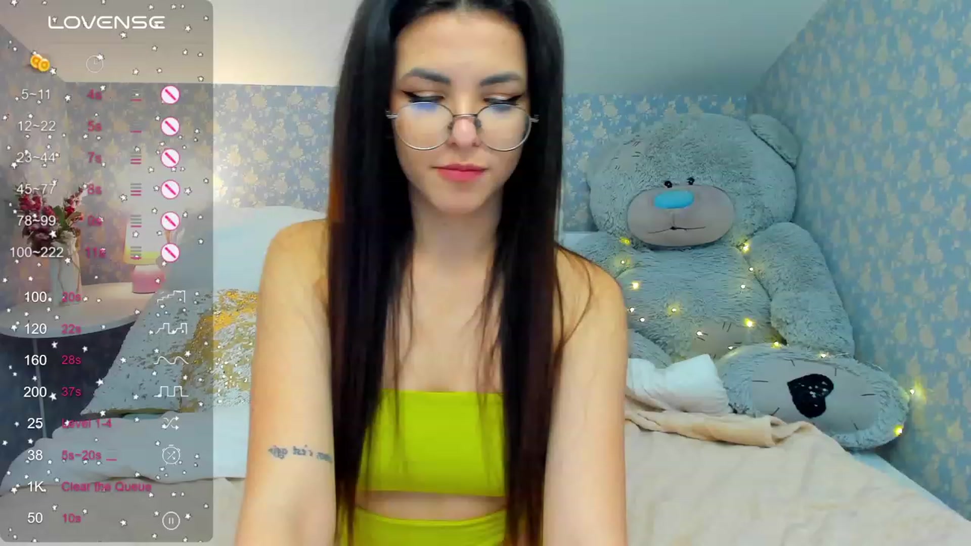 Gallery image thumbnail from MollyClark's myfreecams stream on, 12/31/2023, 13:12 image 11 of 20