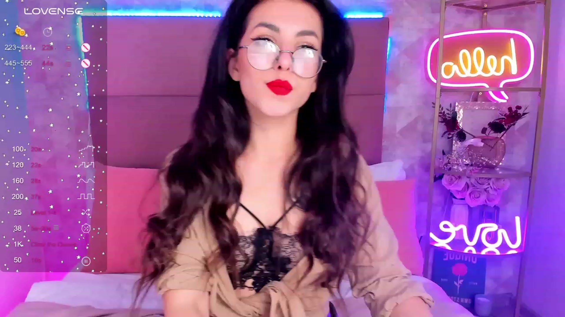 Gallery image thumbnail from MollyClark's myfreecams stream on, 12/31/2023, 15:05 image 20 of 20
