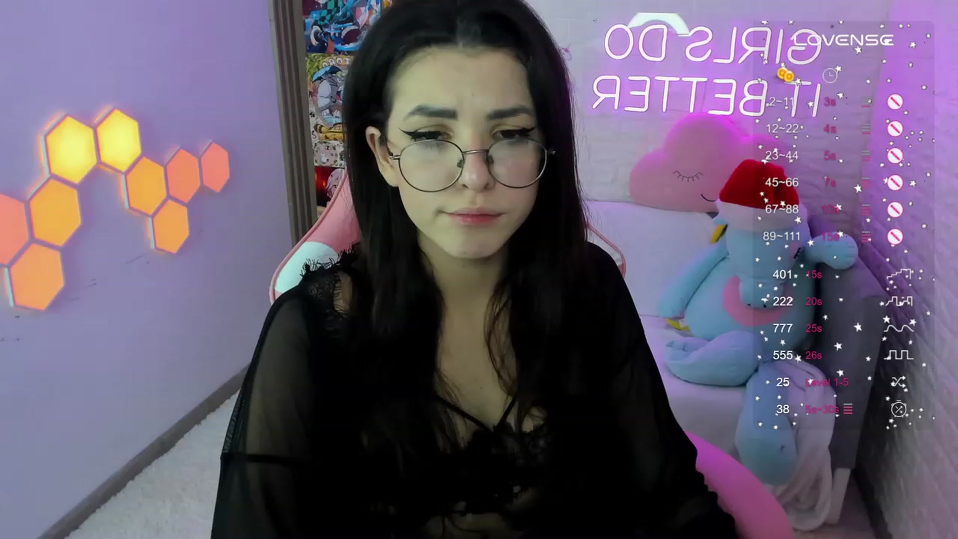 Gallery image thumbnail from MollyClark's myfreecams stream on, 01/06/2024, 14:53 image 1 of 20