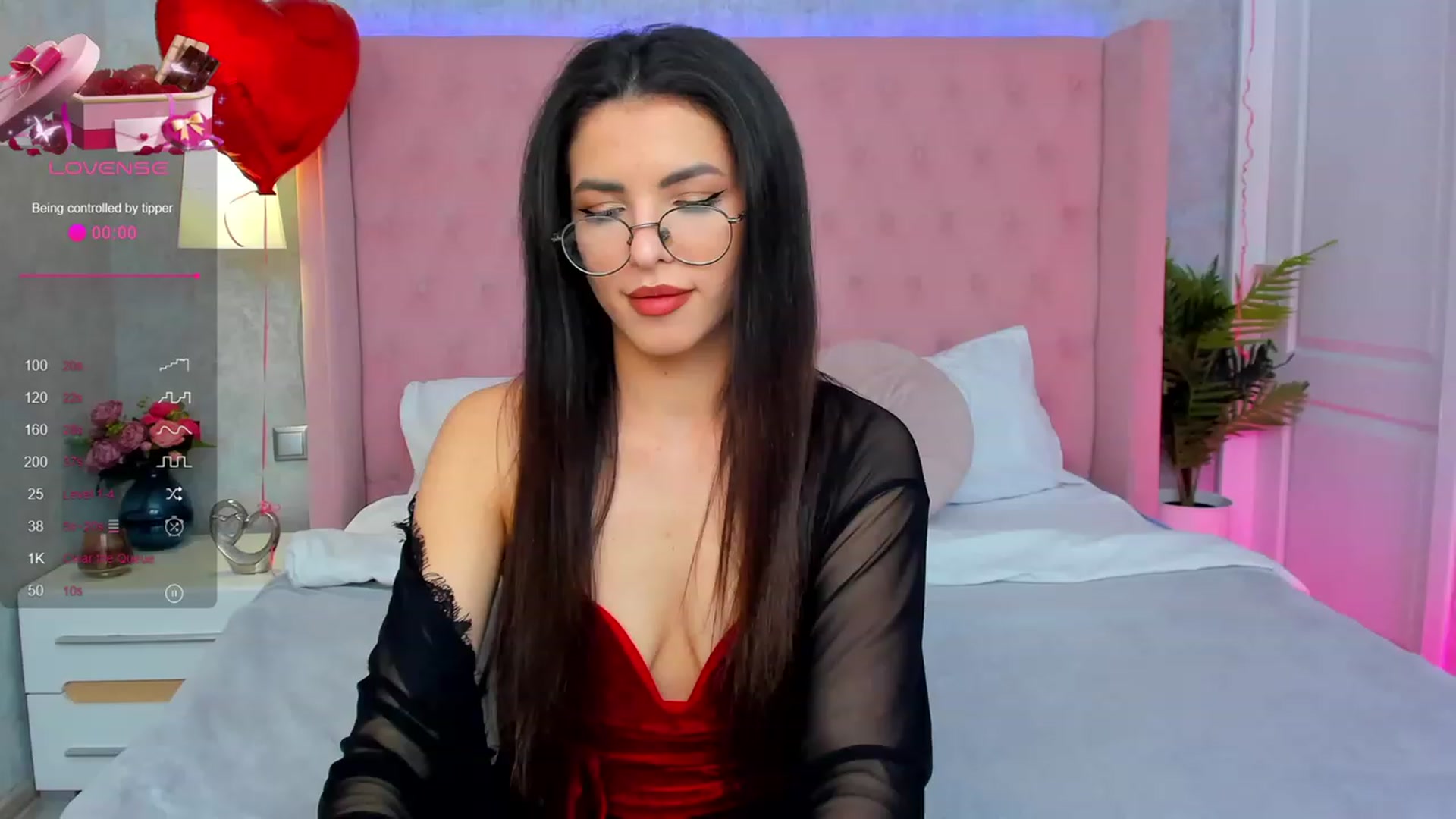 Gallery image thumbnail from MollyClark's myfreecams stream on, 02/16/2024, 14:02 image 11 of 20