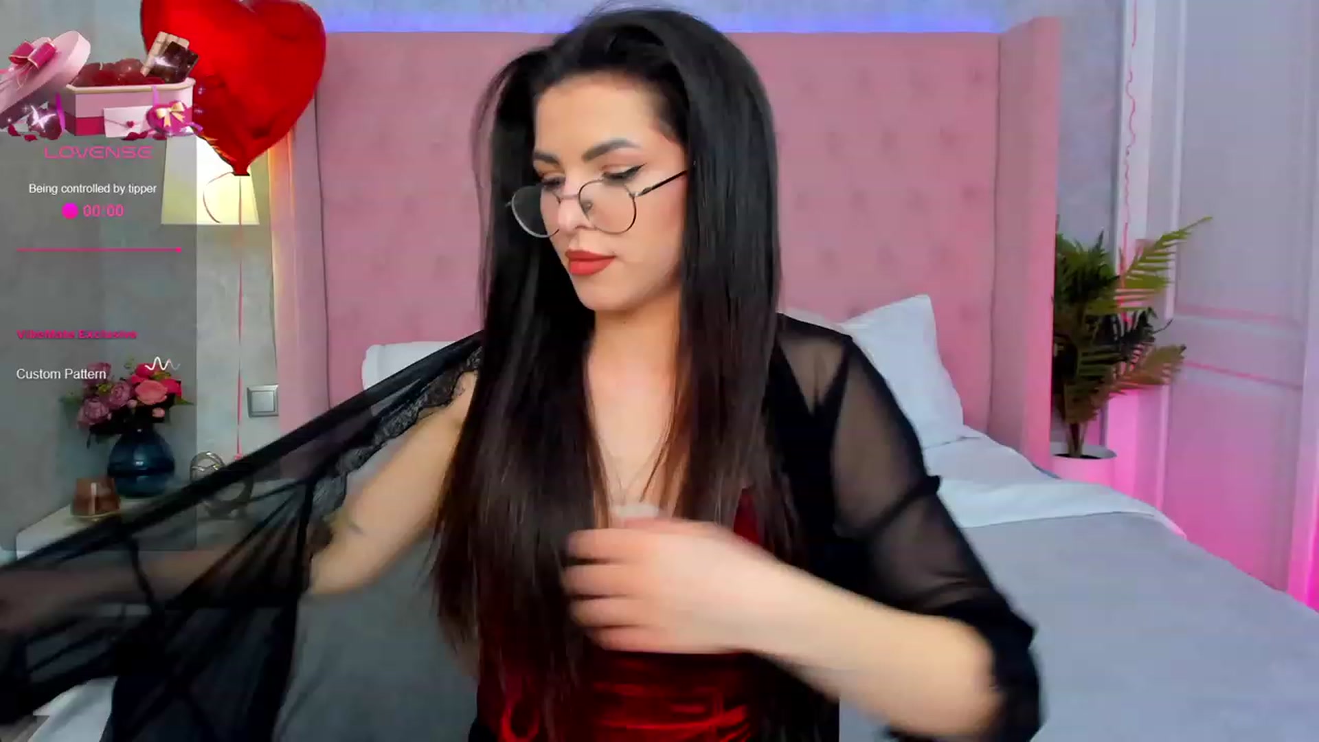 Gallery image thumbnail from MollyClark's myfreecams stream on, 02/16/2024, 14:02 image 7 of 20