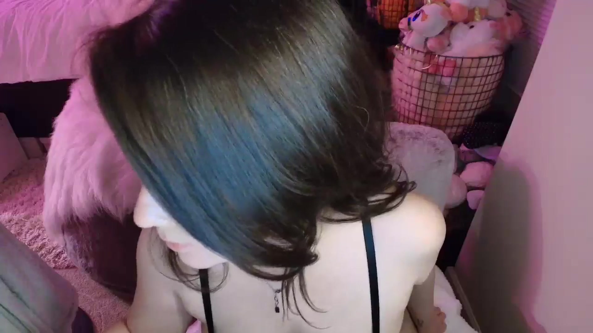 Gallery image thumbnail from MollyConnoly1's myfreecams stream on, 05/11/2024, 11:15 image 10 of 20