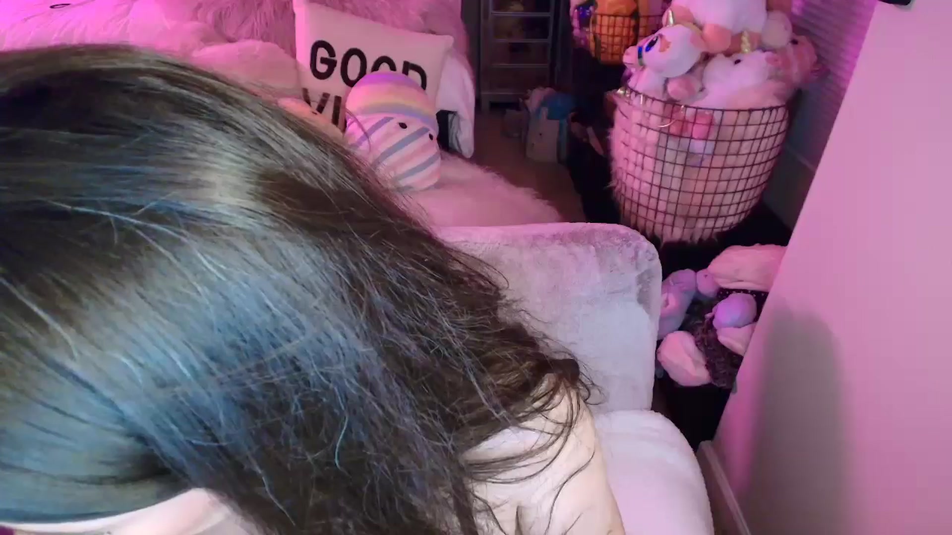 Gallery image thumbnail from MollyConnoly1's myfreecams stream on, 05/22/2024, 08:53 image 5 of 20