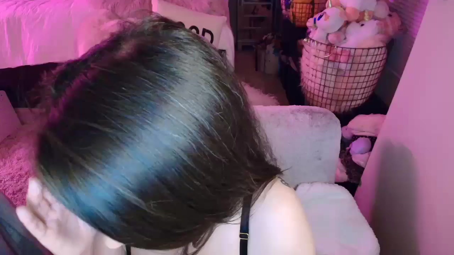 Gallery image thumbnail from MollyConnoly1's myfreecams stream on, 06/25/2024, 07:16 image 4 of 20
