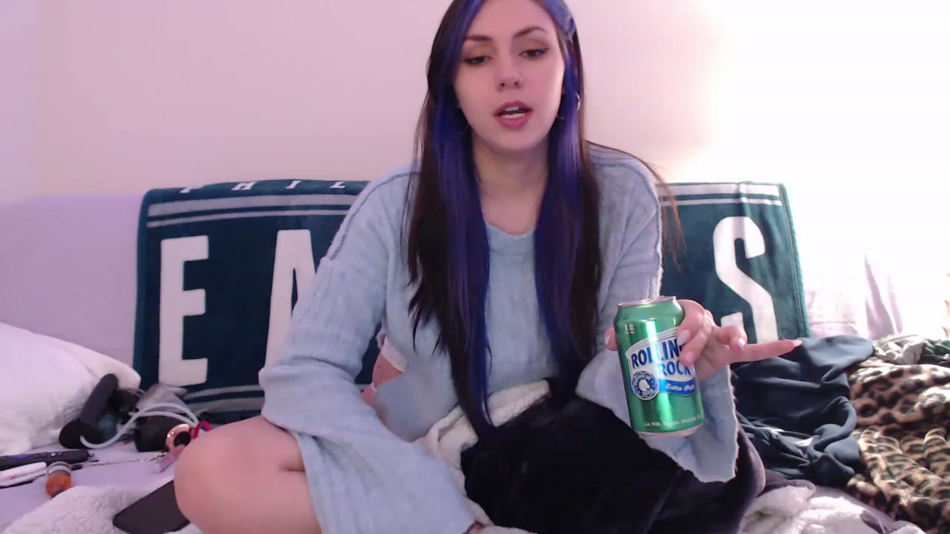 Gallery image thumbnail from MollyMaeve's myfreecams stream on, 01/29/2023, 06:11 image 7 of 20