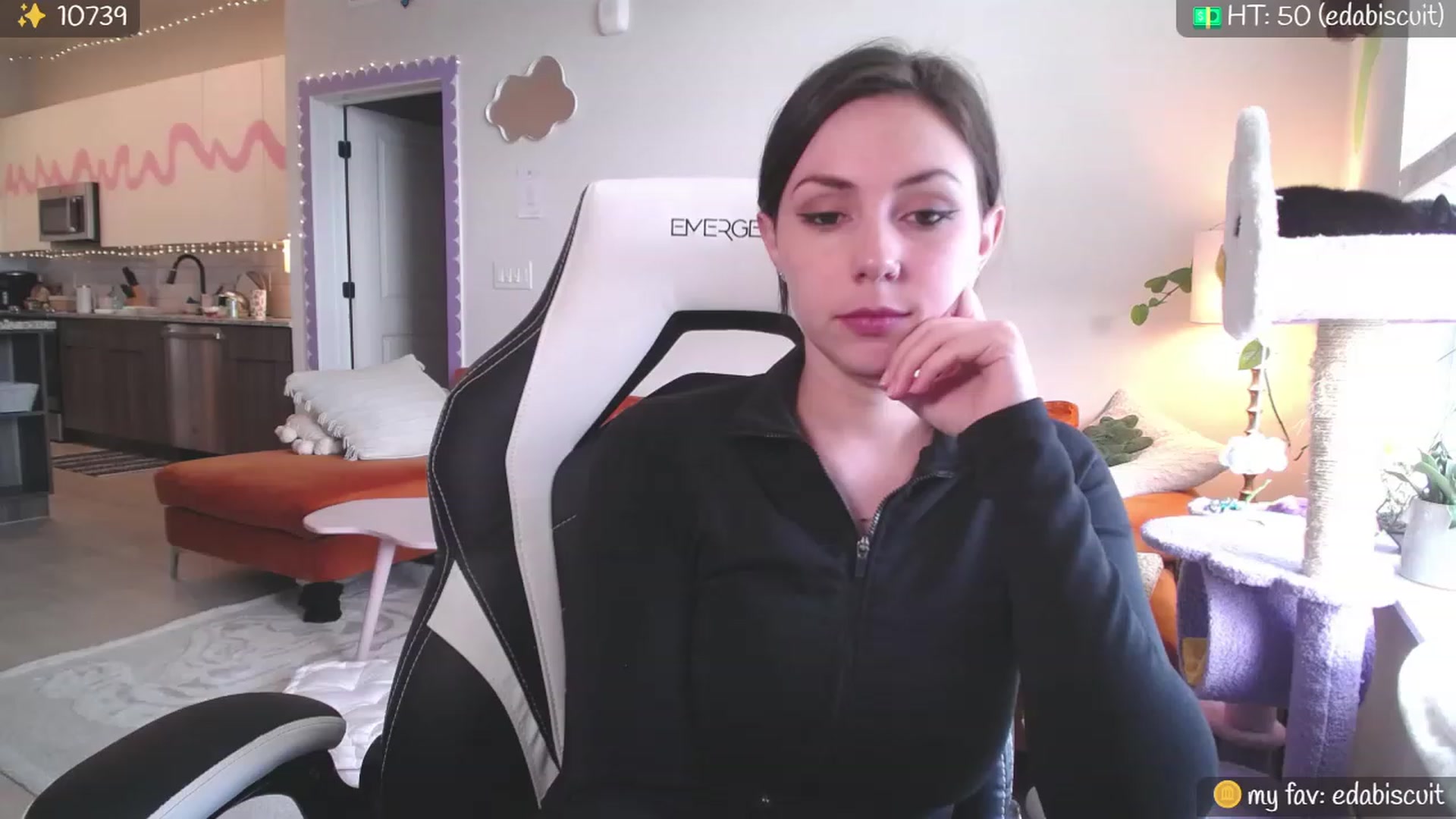 Gallery image thumbnail from MollyMaeve's myfreecams stream on, 11/21/2023, 20:28 image 13 of 20