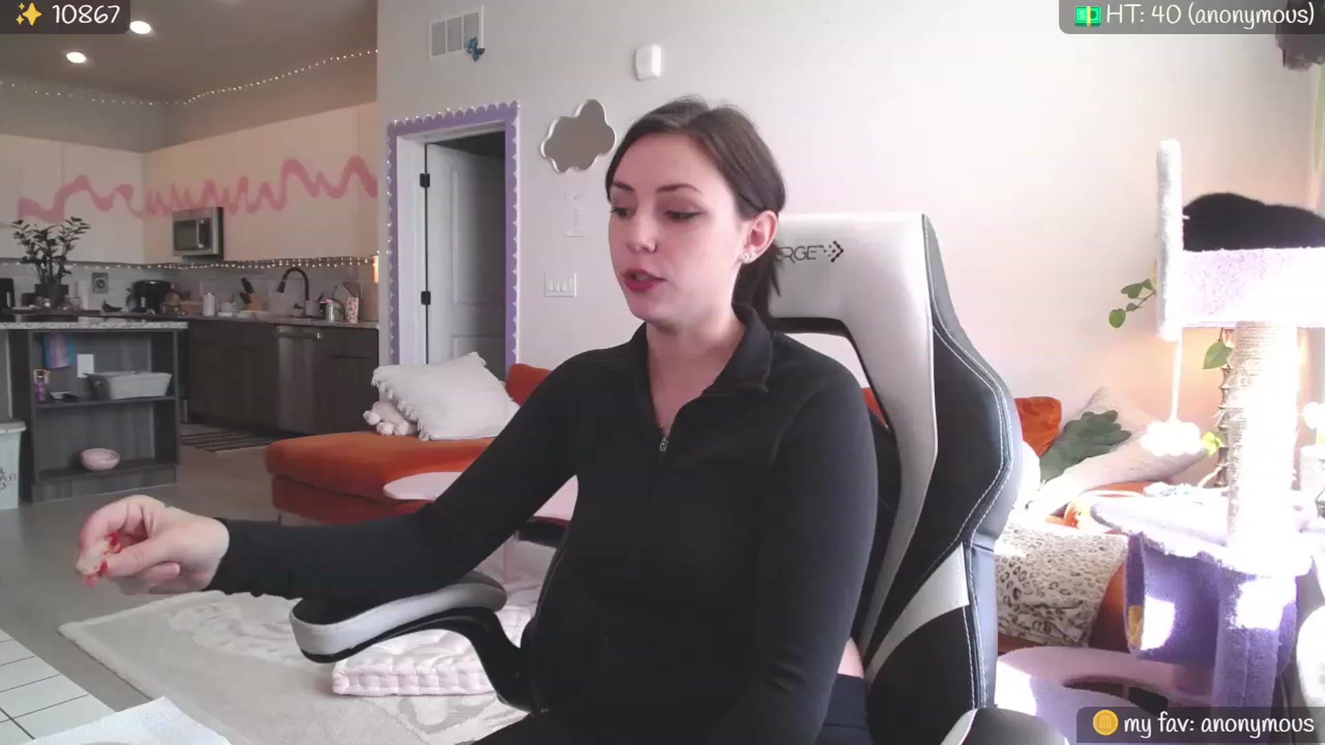 Gallery image thumbnail from MollyMaeve's myfreecams stream on, 11/21/2023, 20:28 image 7 of 20
