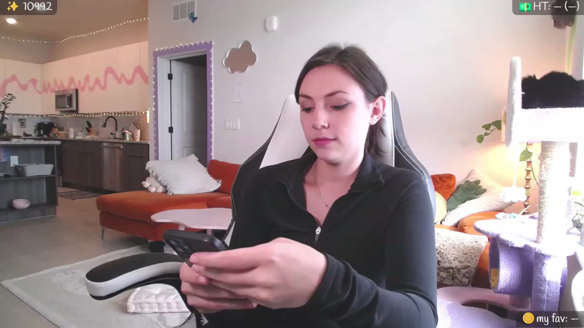 Gallery image thumbnail from MollyMaeve's myfreecams stream on, 11/21/2023, 20:28 image 4 of 20
