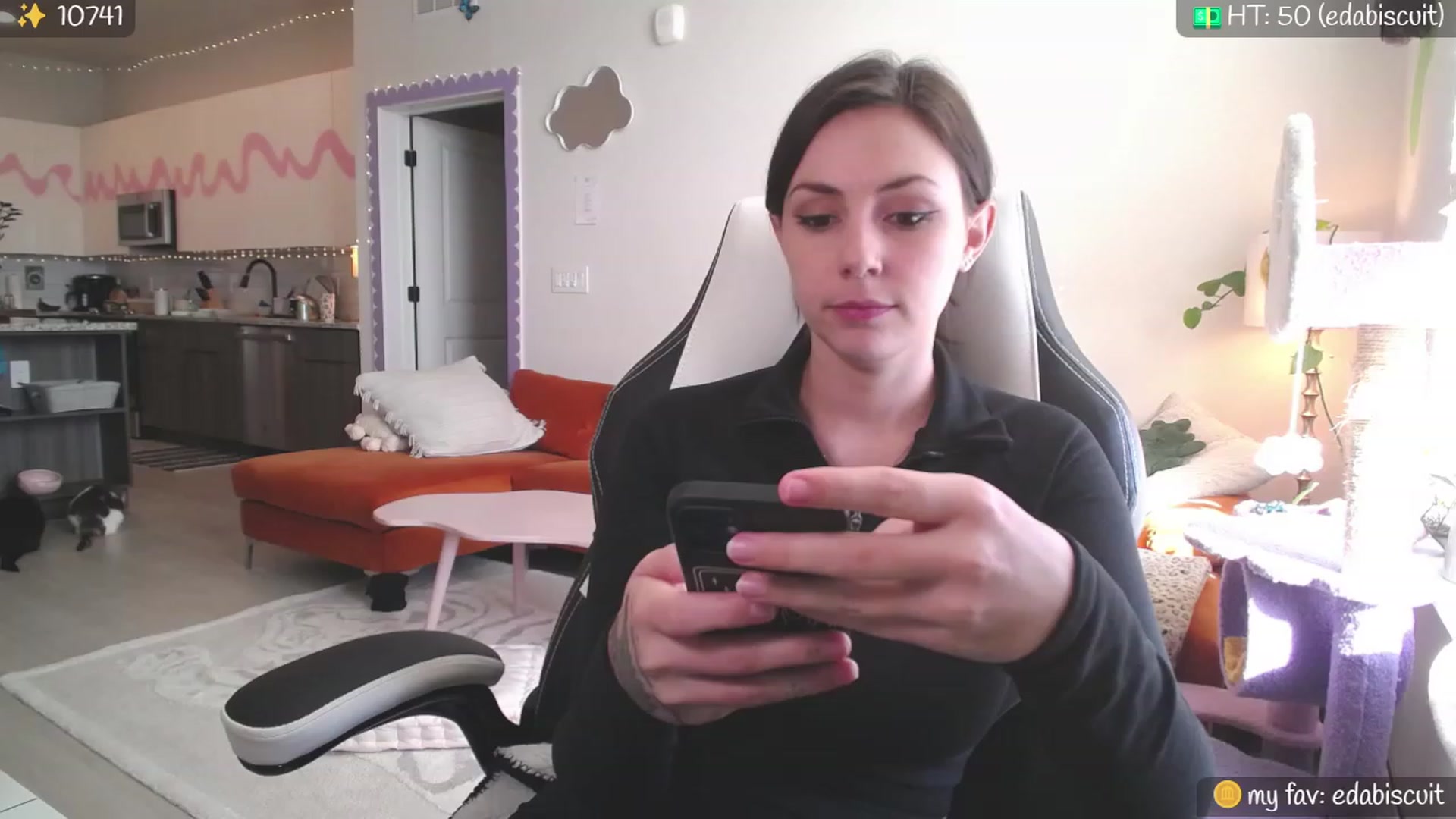 Gallery image thumbnail from MollyMaeve's myfreecams stream on, 11/21/2023, 20:28 image 15 of 20