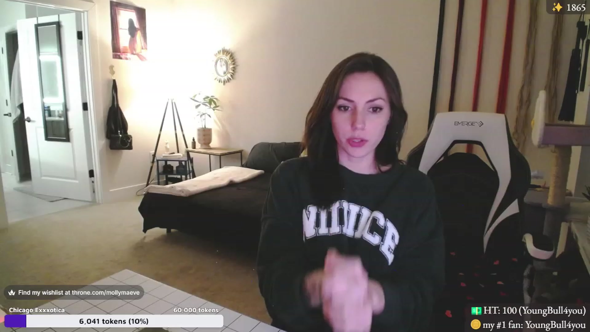 Gallery image thumbnail from MollyMaeve's myfreecams stream on, 02/22/2024, 03:44 image 20 of 20
