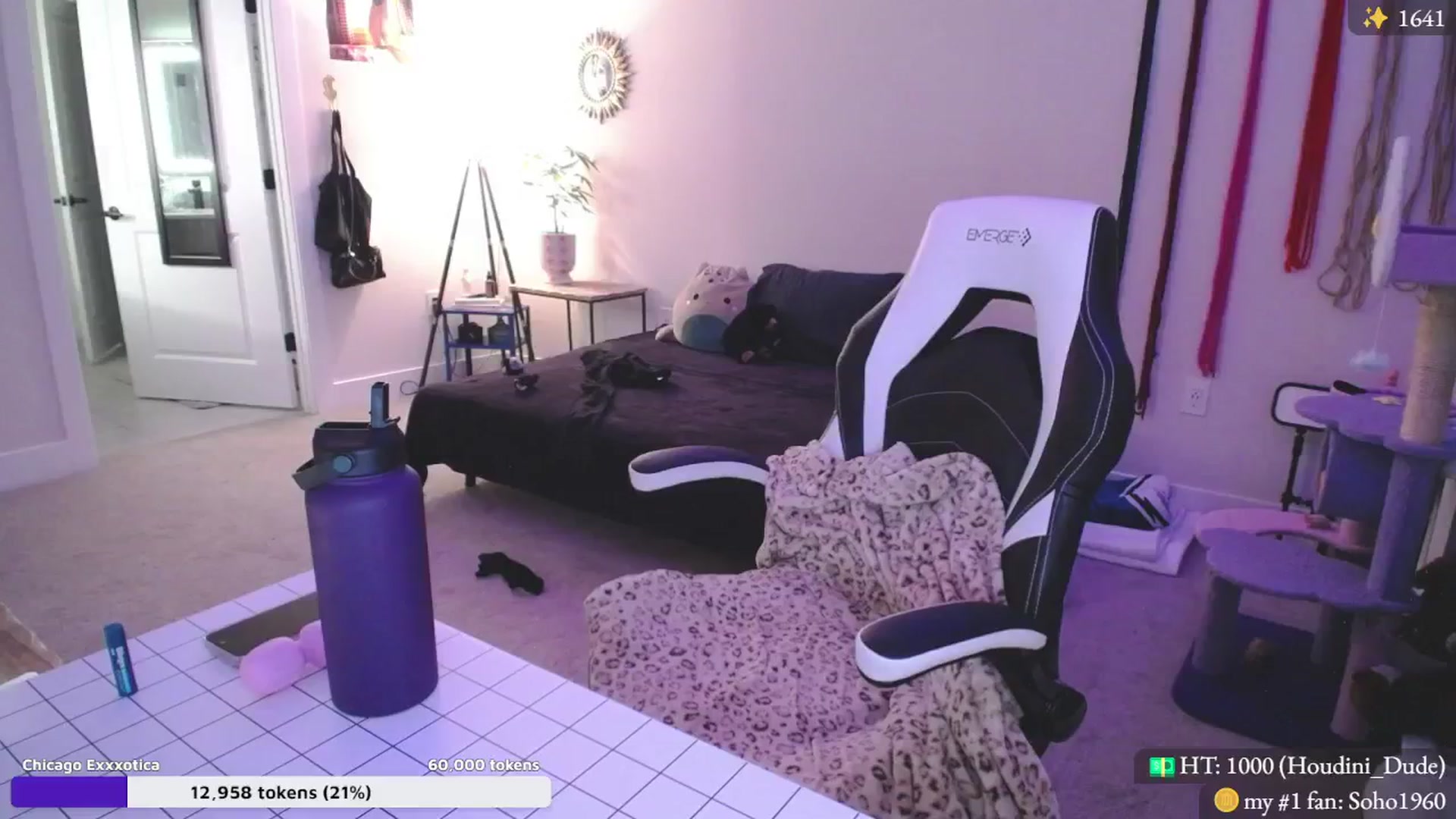 Gallery image thumbnail from MollyMaeve's myfreecams stream on, 02/29/2024, 05:19 image 6 of 20