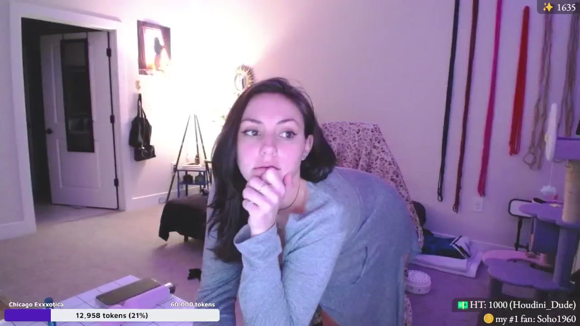 Gallery image thumbnail from MollyMaeve's myfreecams stream on, 02/29/2024, 05:19 image 15 of 20