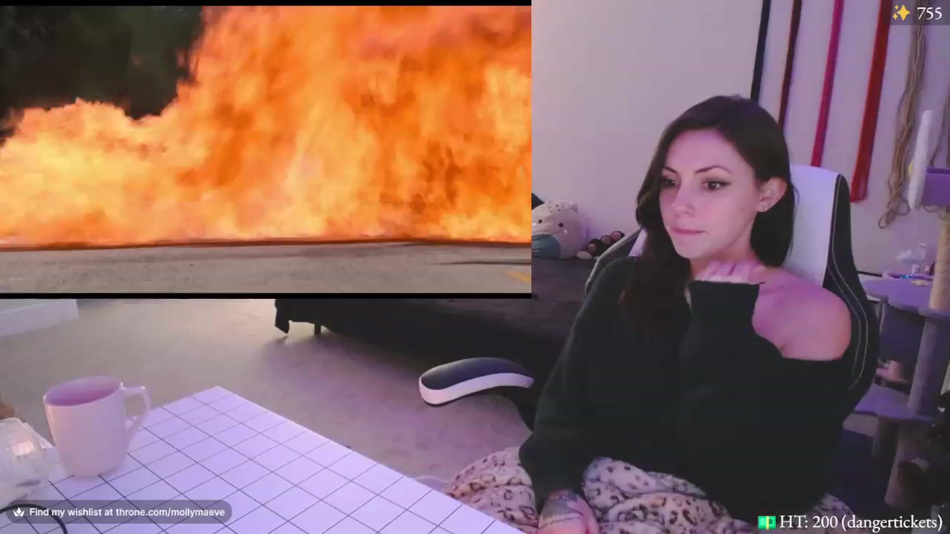 Gallery image thumbnail from MollyMaeve's myfreecams stream on, 03/07/2024, 03:51 image 10 of 20