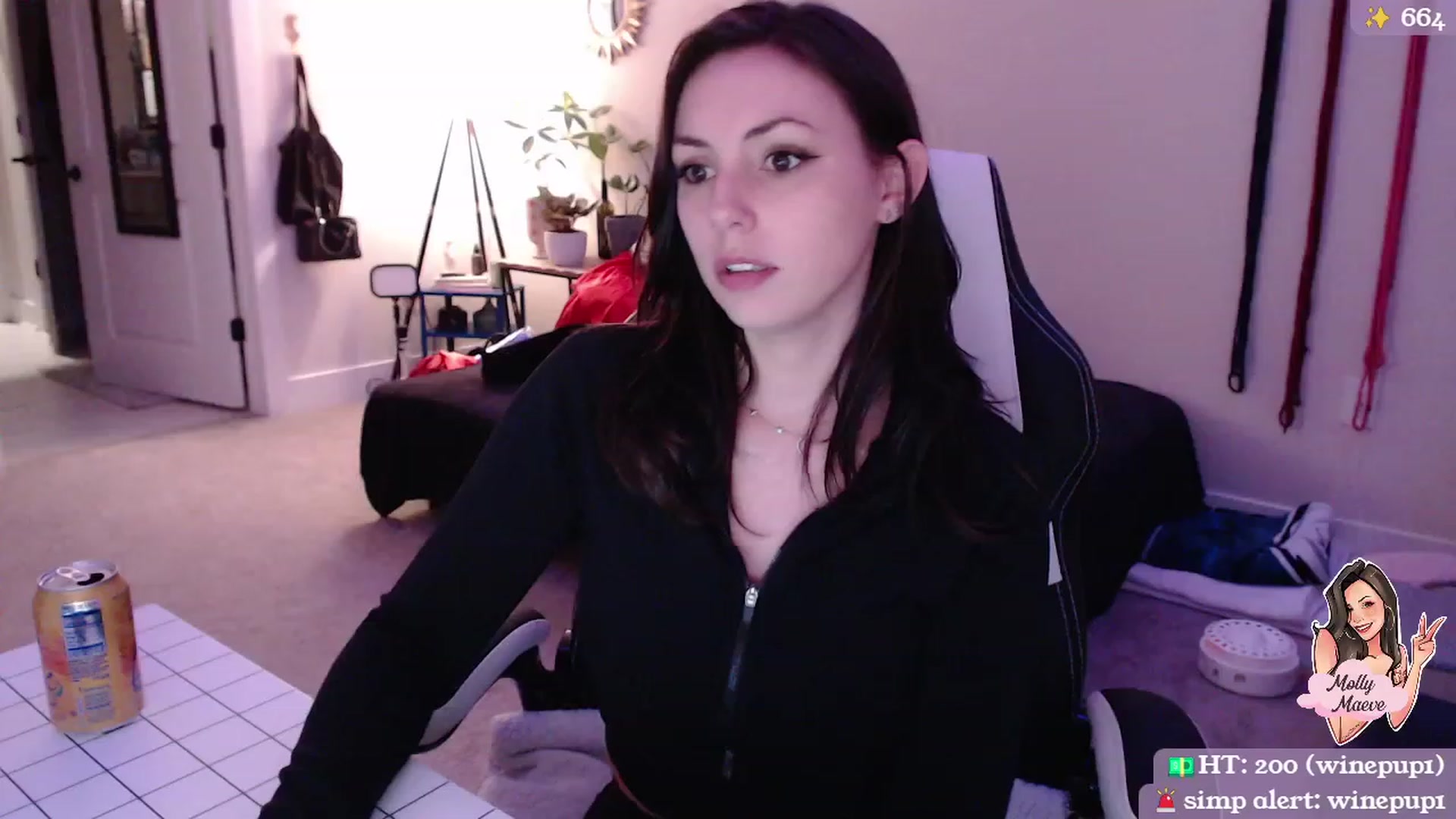 Gallery image thumbnail from MollyMaeve's myfreecams stream on, 03/12/2024, 02:02 image 9 of 20