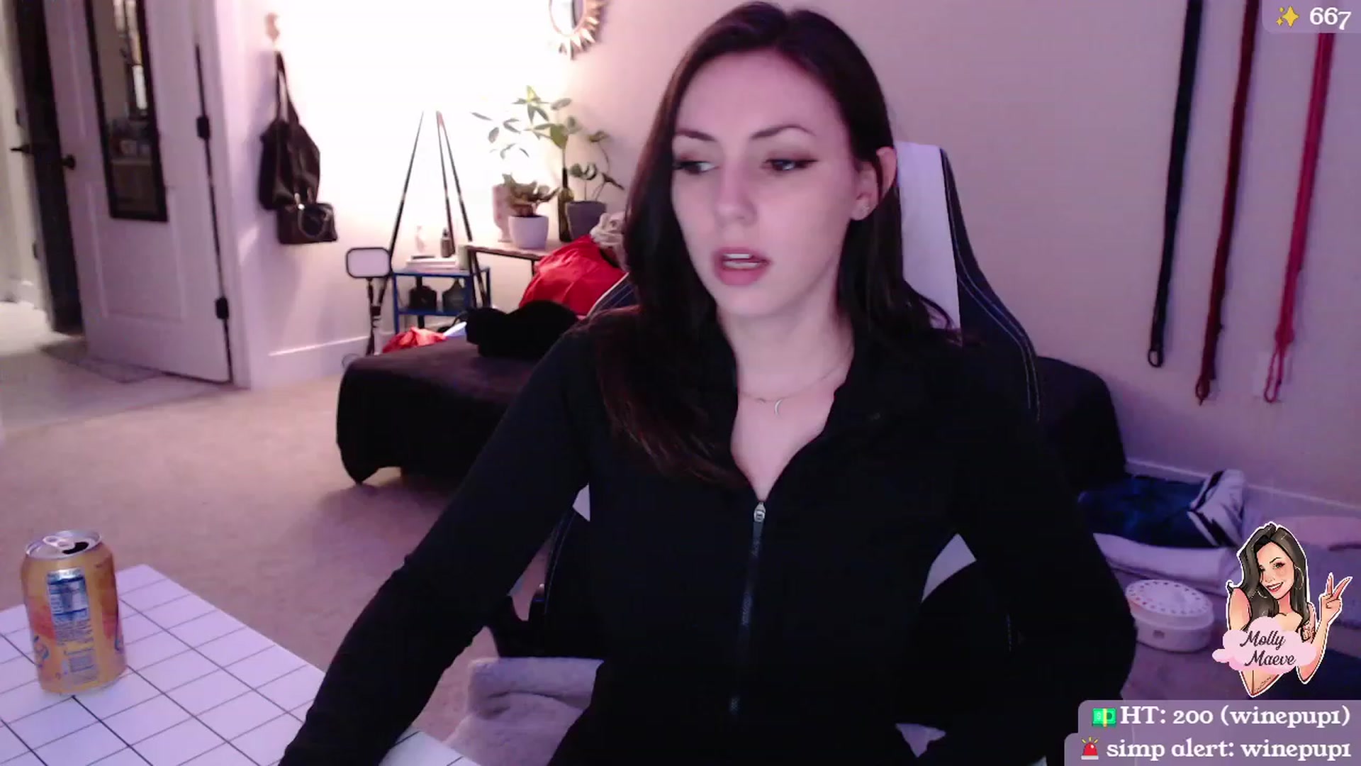 Gallery image thumbnail from MollyMaeve's myfreecams stream on, 03/12/2024, 02:02 image 6 of 20