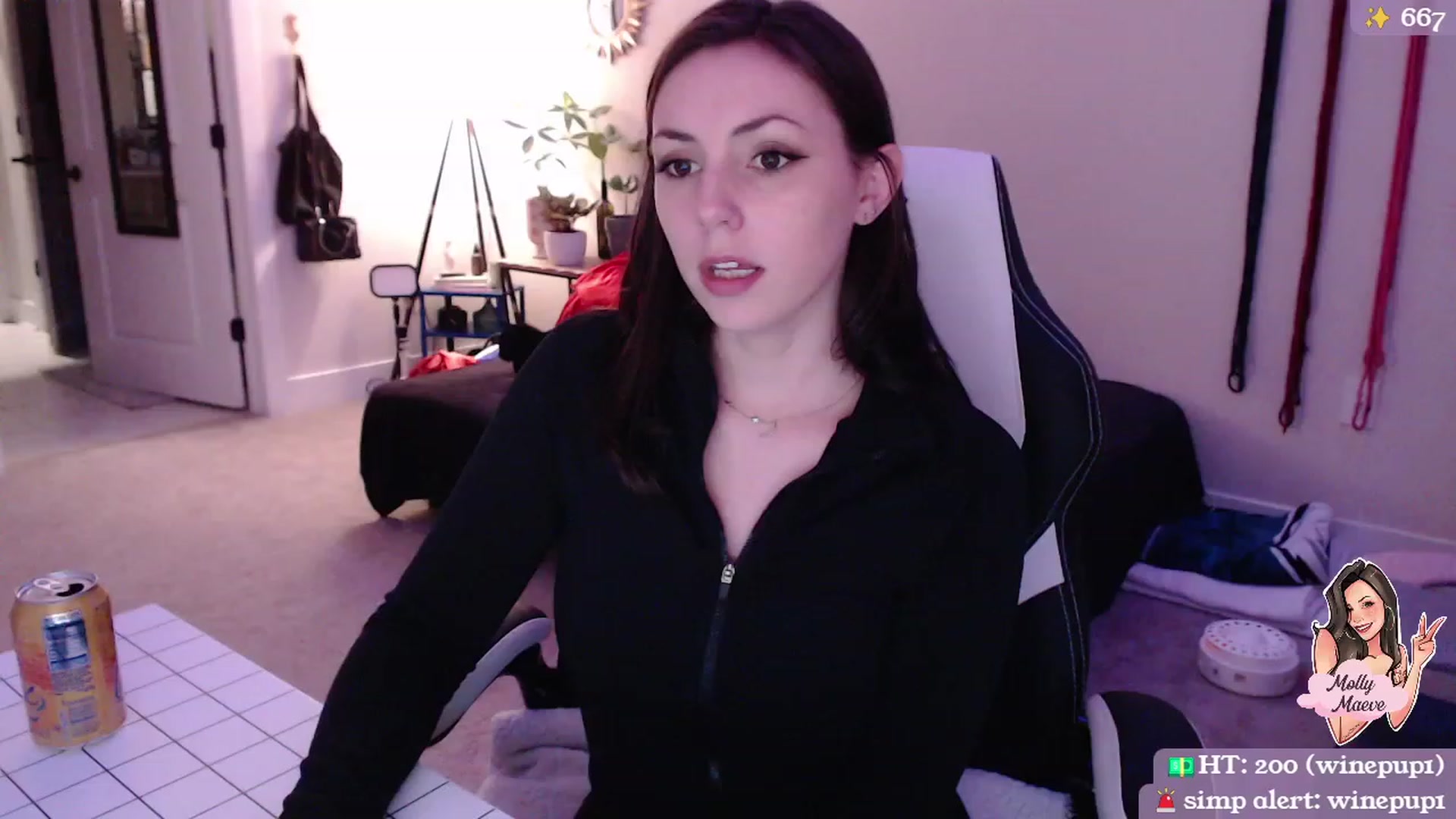 Gallery image thumbnail from MollyMaeve's myfreecams stream on, 03/12/2024, 02:02 image 2 of 20