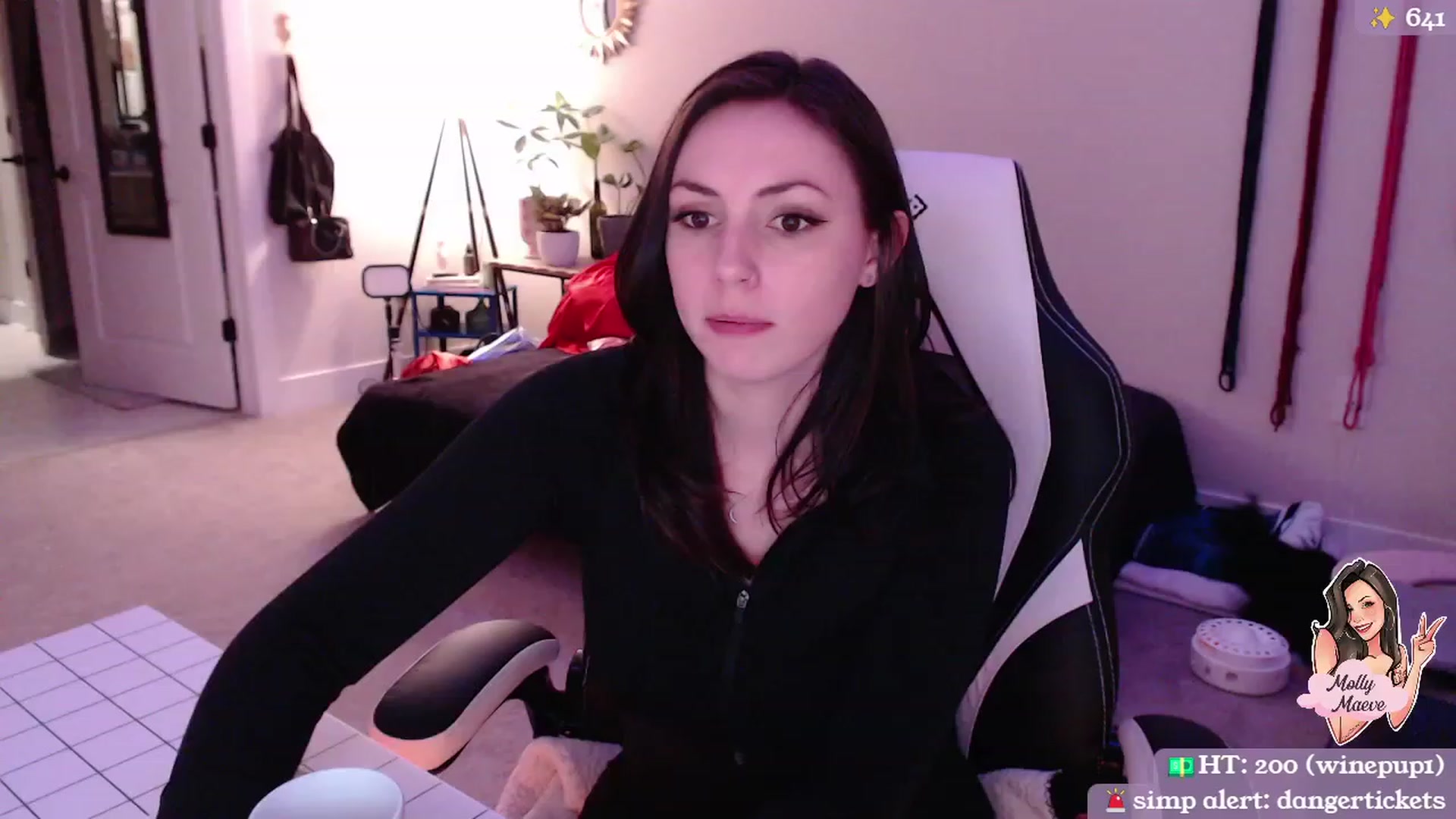 Gallery image thumbnail from MollyMaeve's myfreecams stream on, 03/12/2024, 03:05 image 20 of 20