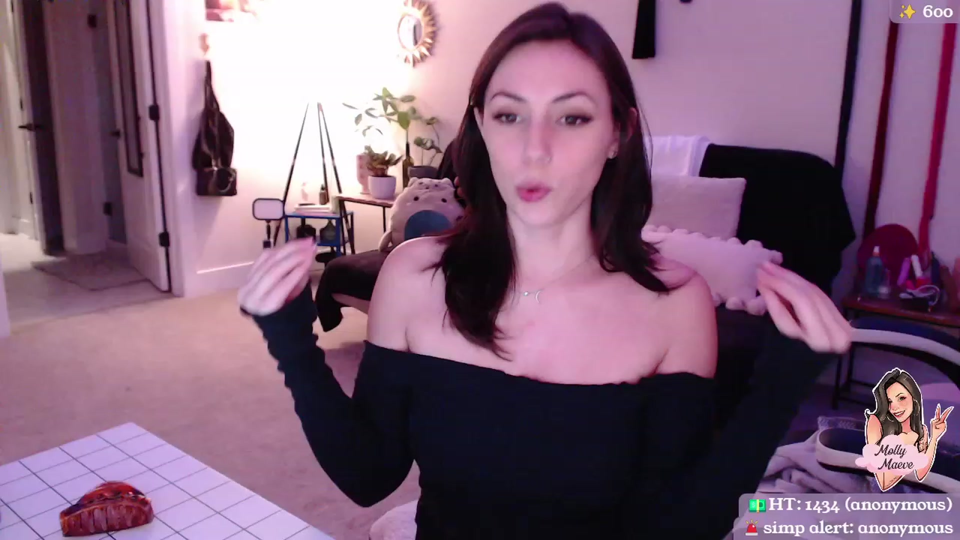 Gallery image thumbnail from MollyMaeve's myfreecams stream on, 03/16/2024, 05:15 image 15 of 20