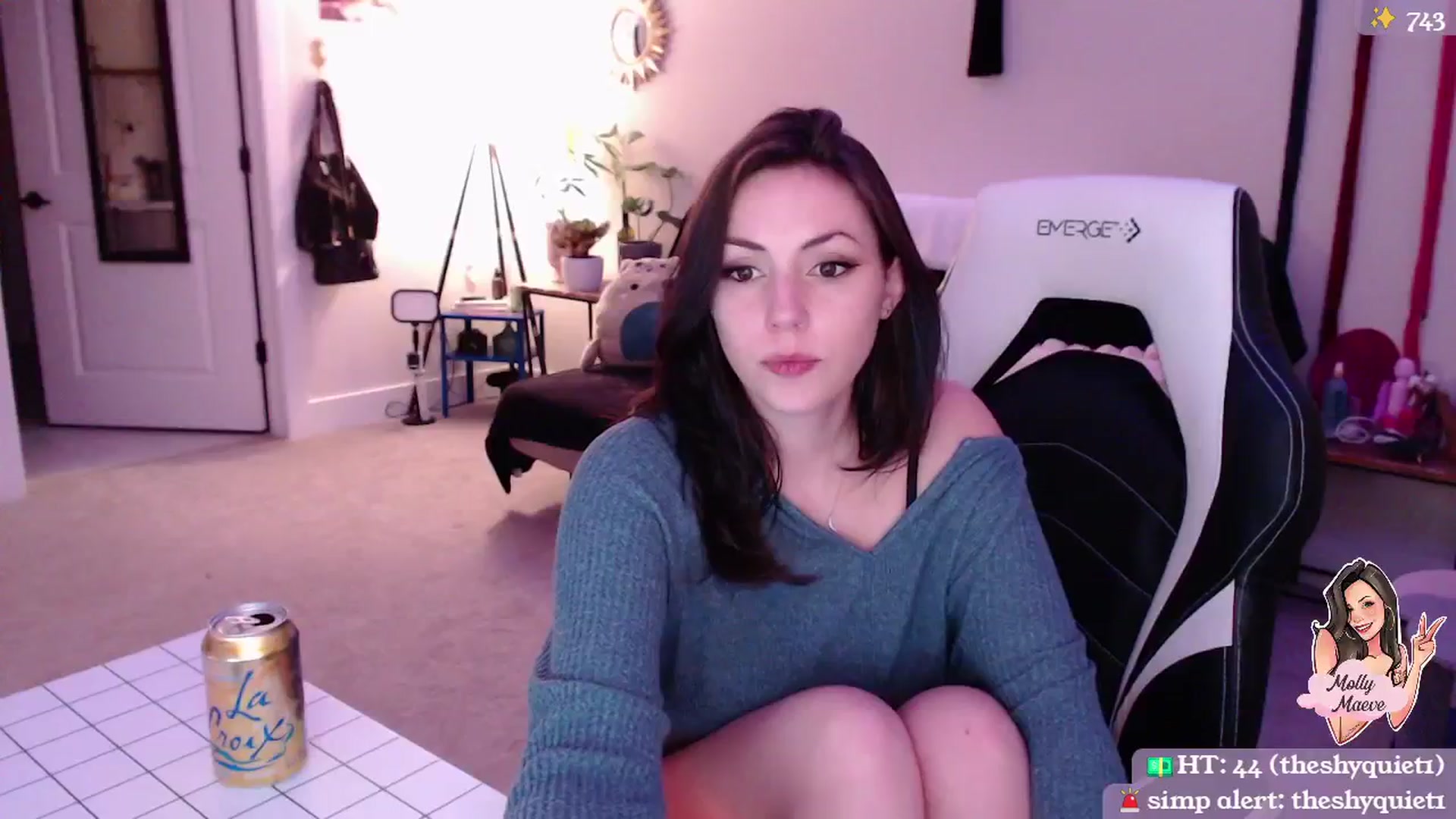 Gallery image thumbnail from MollyMaeve's myfreecams stream on, 03/19/2024, 02:01 image 2 of 20