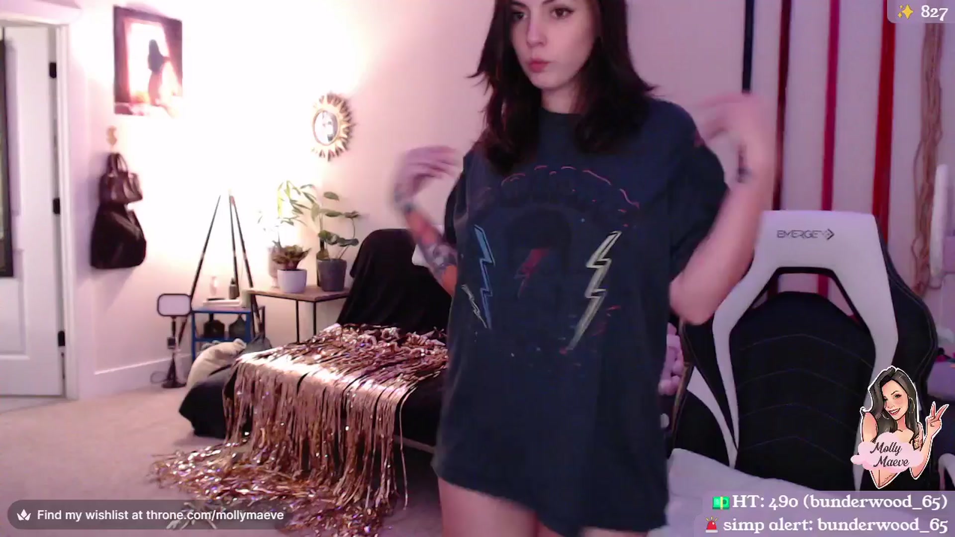 Gallery image thumbnail from MollyMaeve's myfreecams stream on, 03/26/2024, 04:42 image 5 of 20