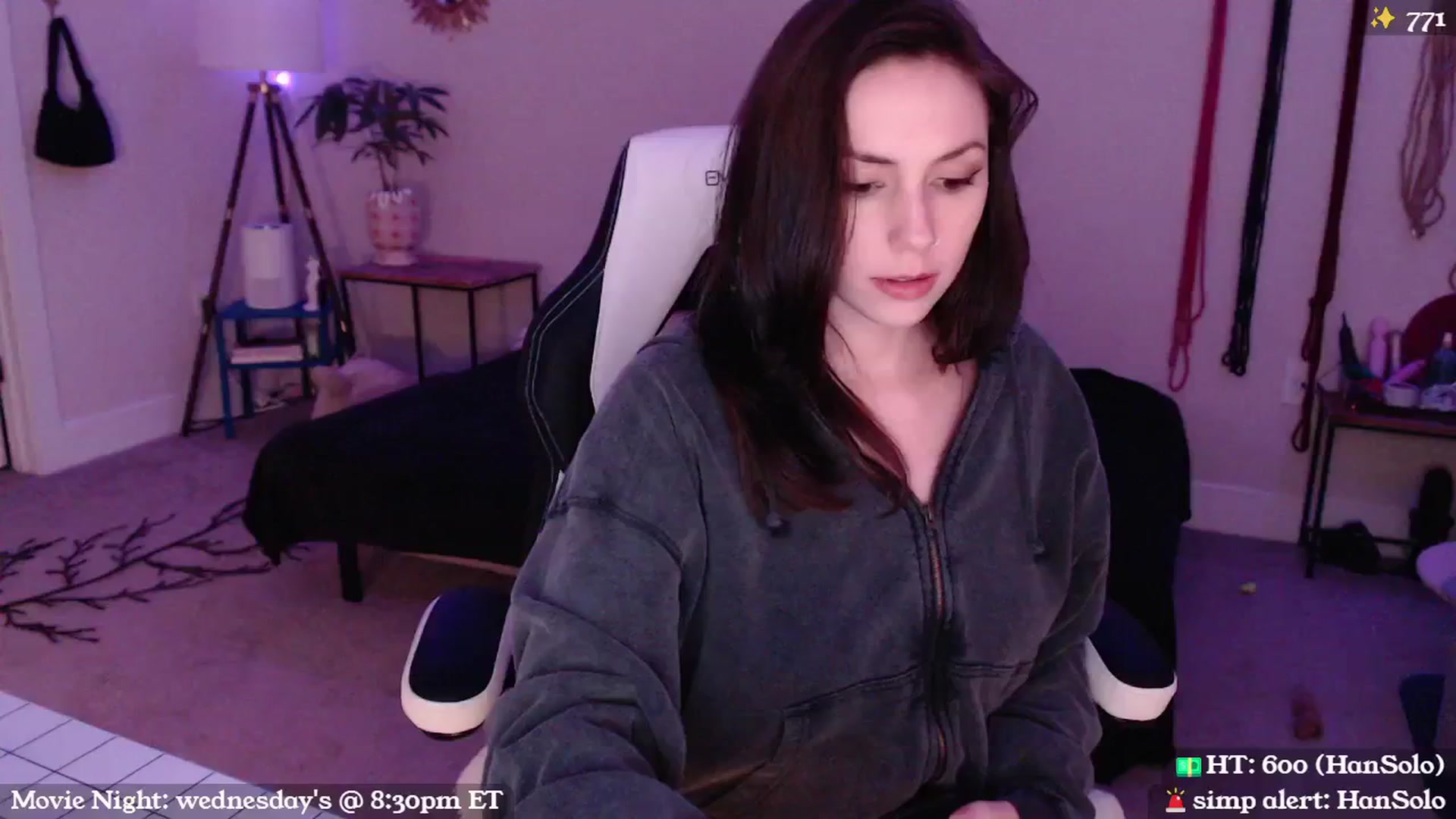 Gallery image thumbnail from MollyMaeve's myfreecams stream on, 04/25/2024, 03:05 image 19 of 20