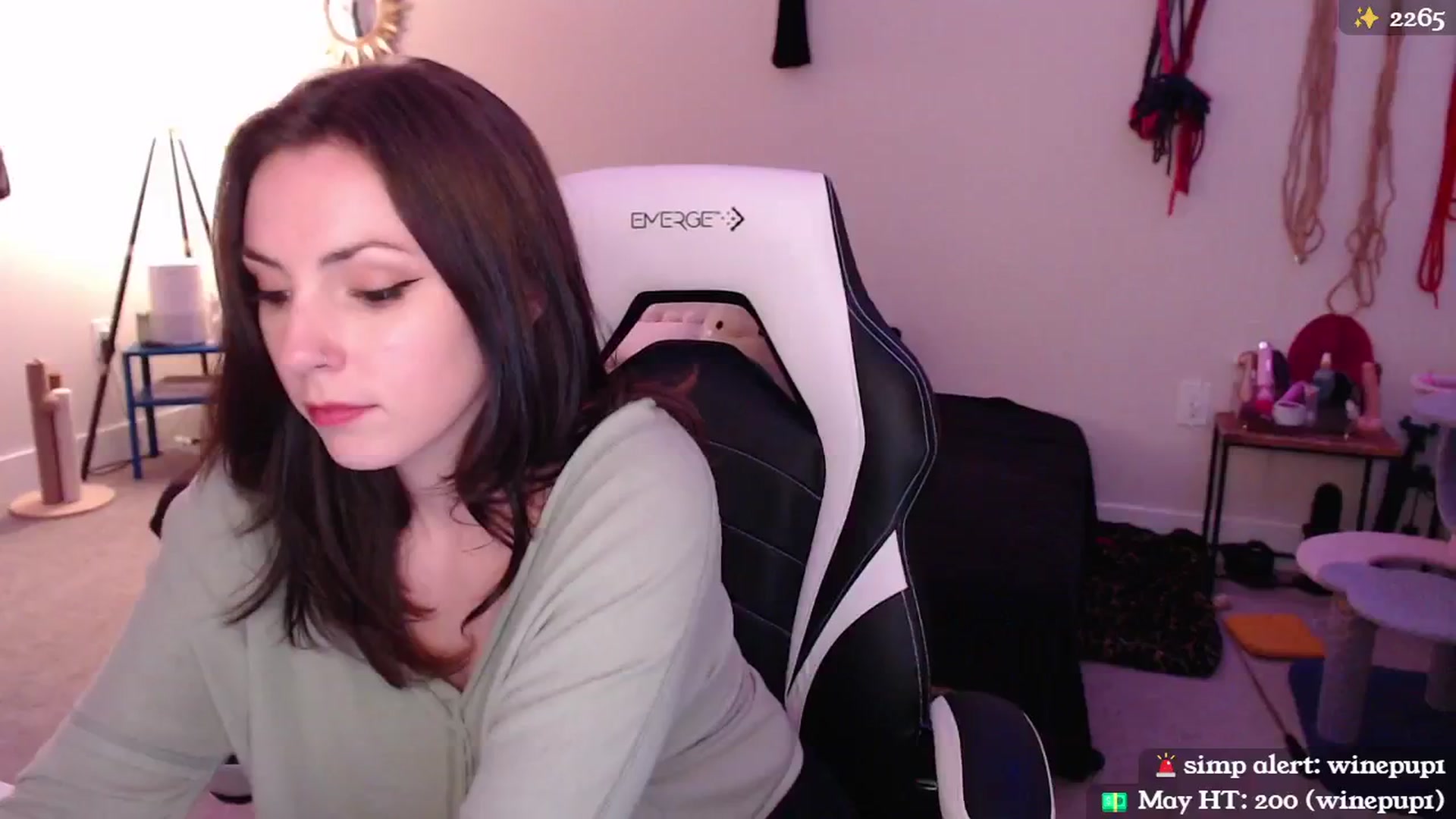 Gallery image thumbnail from MollyMaeve's myfreecams stream on, 05/04/2024, 02:38 image 5 of 20