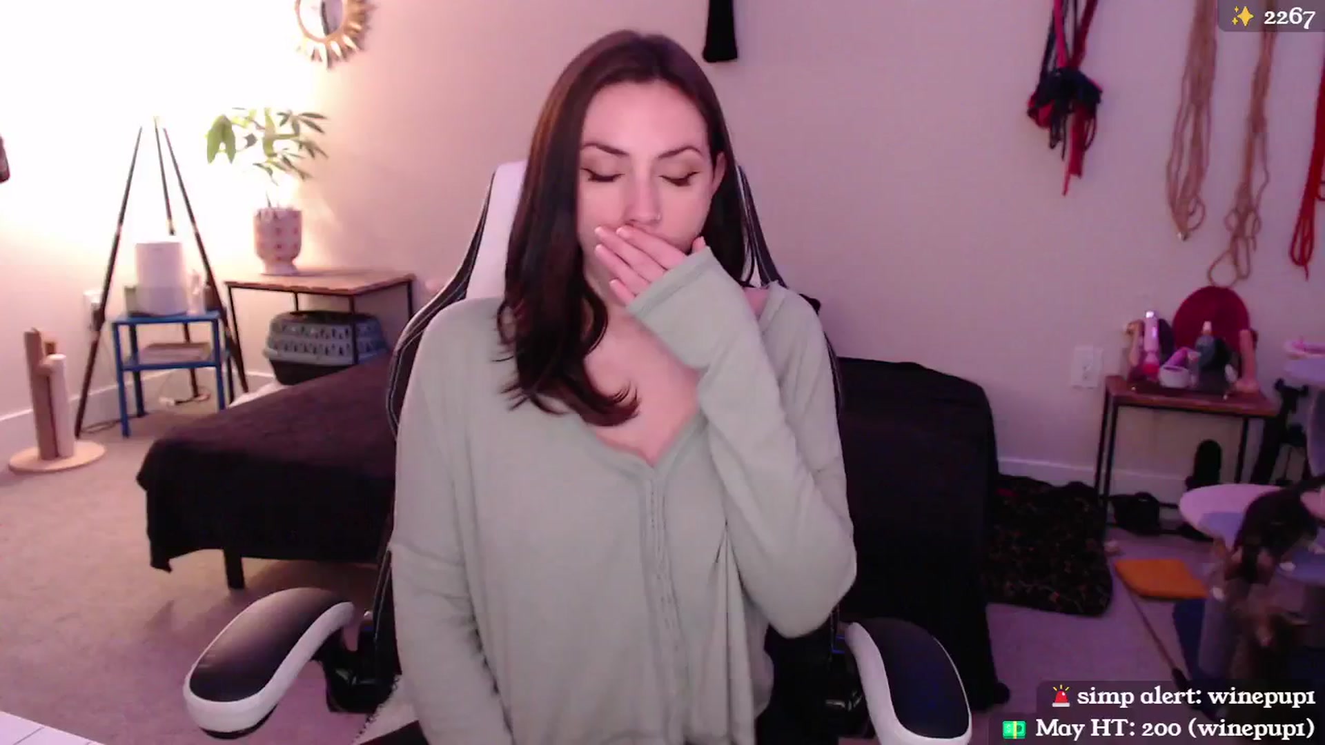 Gallery image thumbnail from MollyMaeve's myfreecams stream on, 05/04/2024, 02:38 image 1 of 20