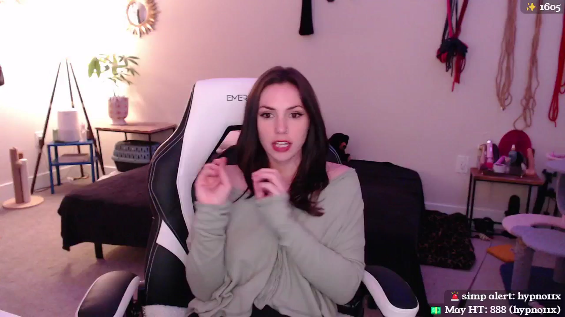 Gallery image thumbnail from MollyMaeve's myfreecams stream on, 05/04/2024, 03:51 image 6 of 20