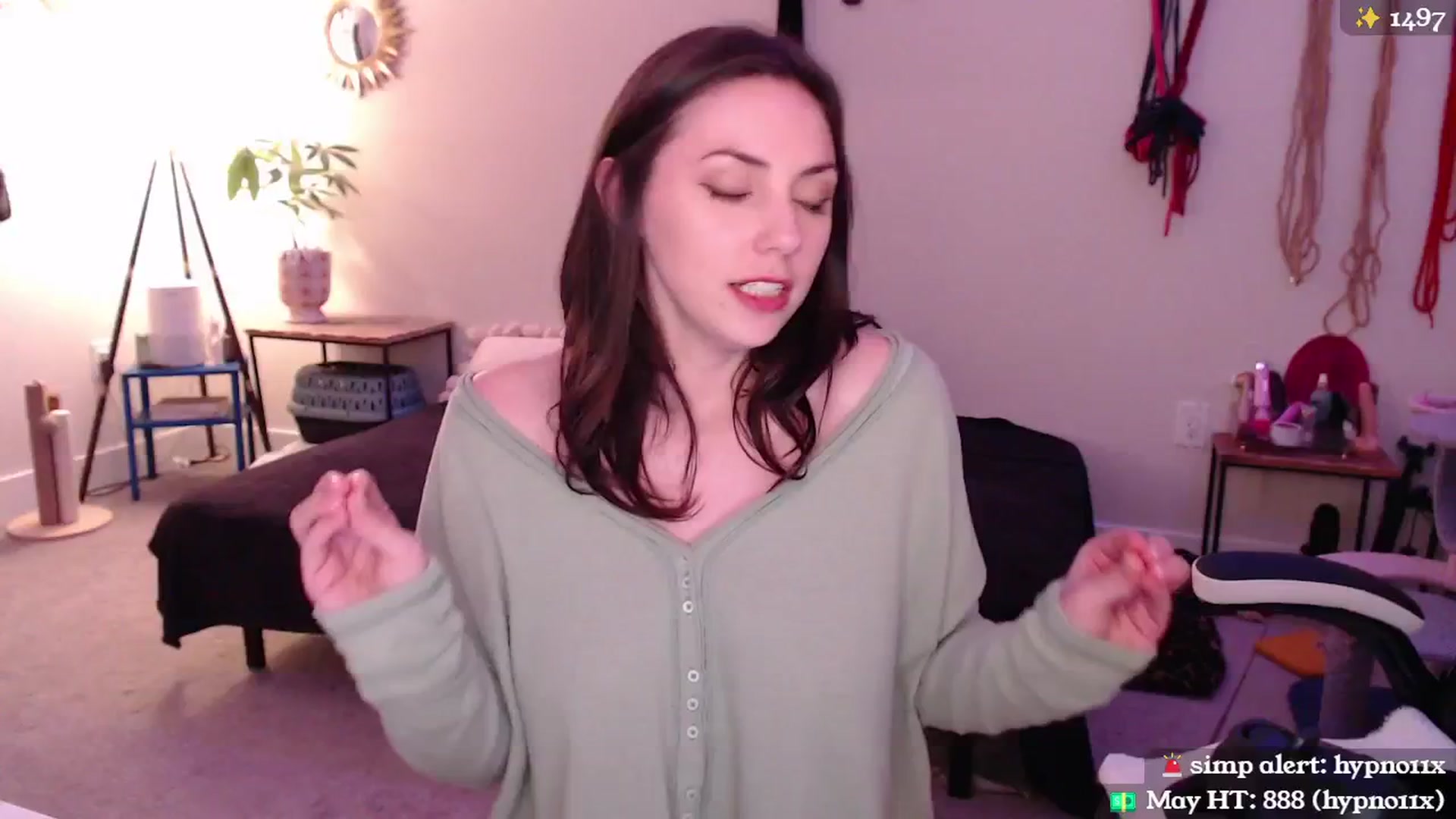 Gallery image thumbnail from MollyMaeve's myfreecams stream on, 05/04/2024, 03:51 image 20 of 20
