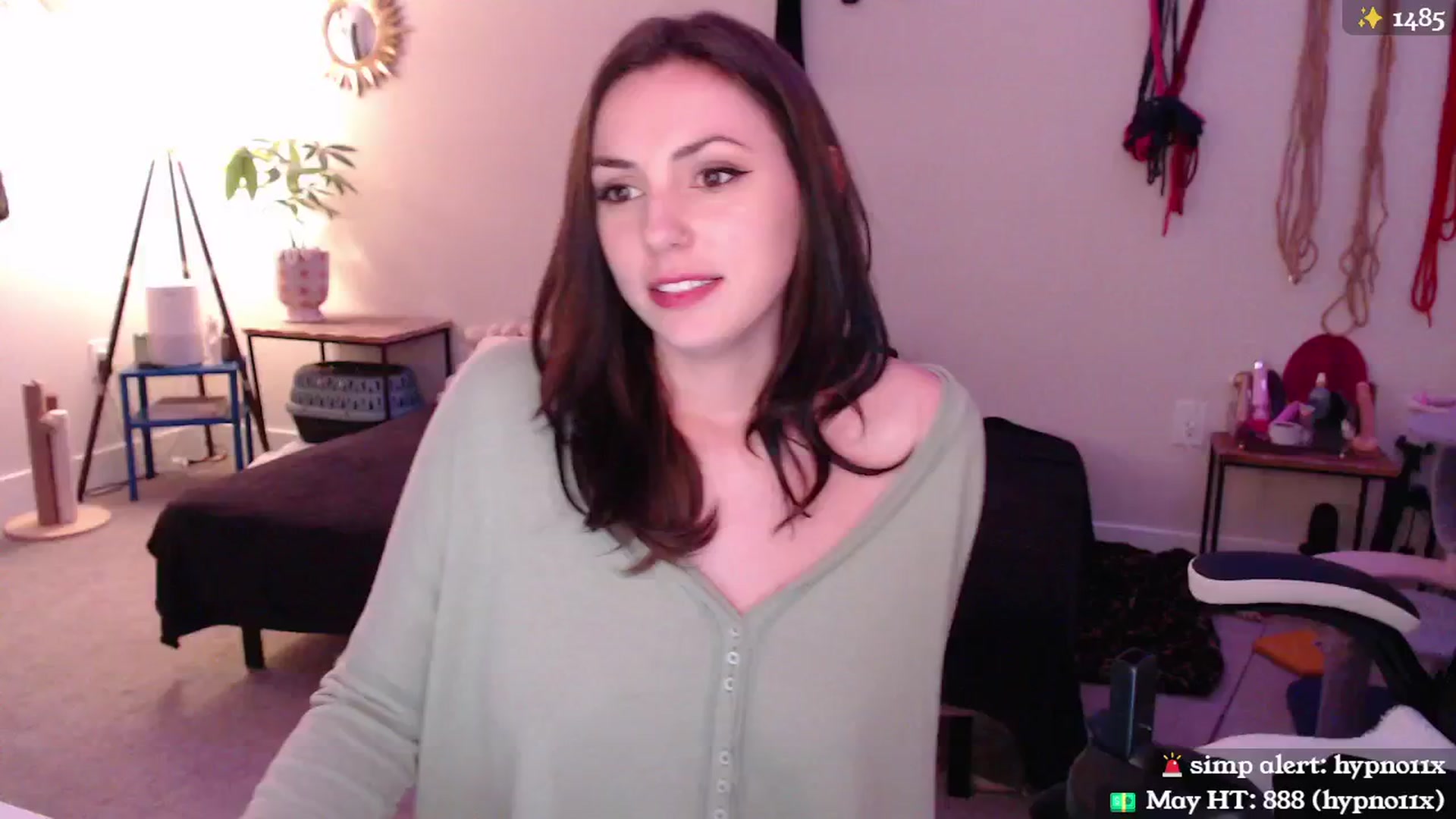 Gallery image thumbnail from MollyMaeve's myfreecams stream on, 05/04/2024, 04:33 image 7 of 20