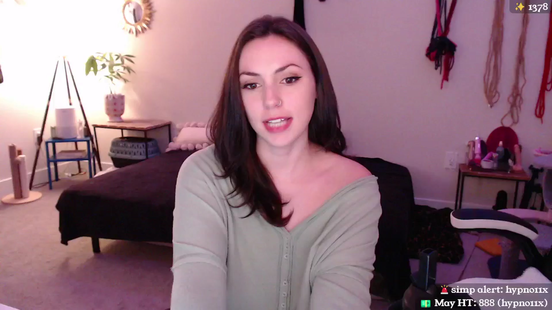 Gallery image thumbnail from MollyMaeve's myfreecams stream on, 05/04/2024, 04:33 image 18 of 20
