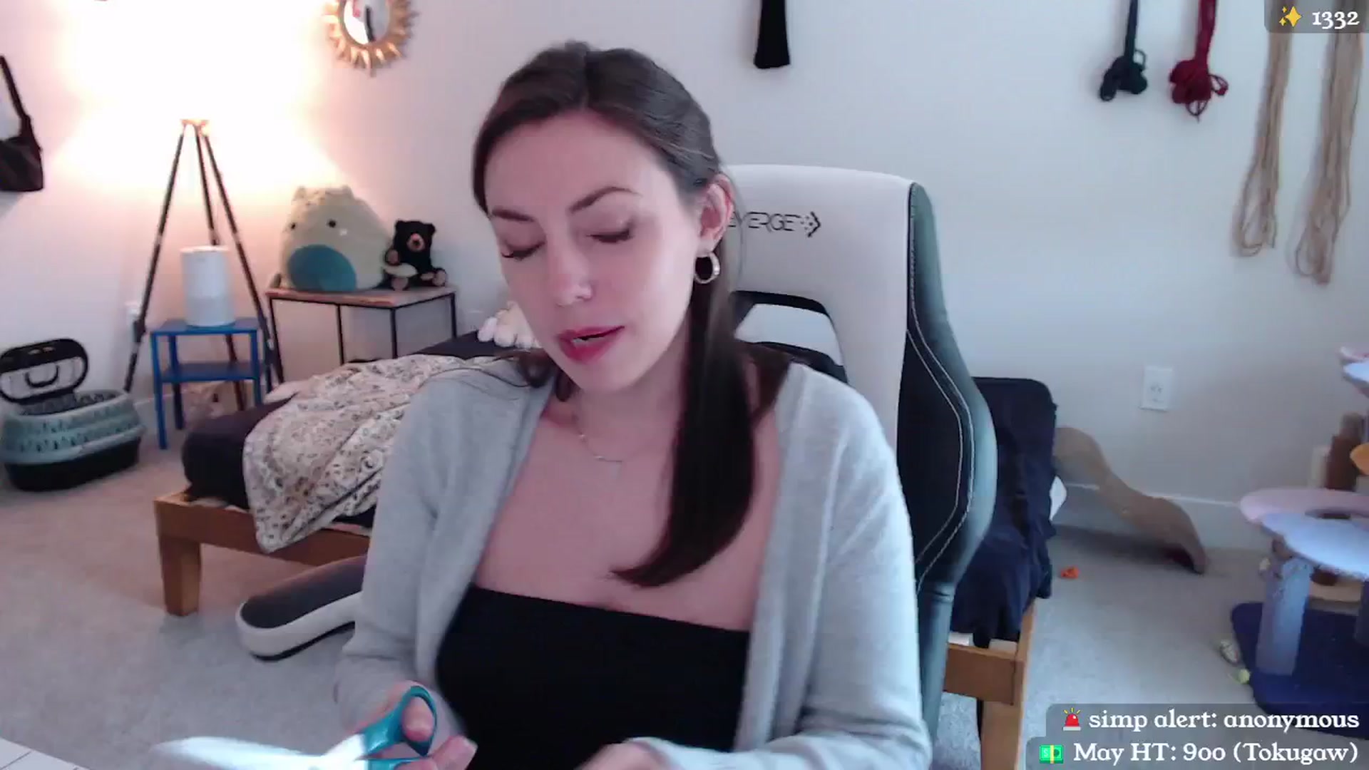 Gallery image thumbnail from MollyMaeve's myfreecams stream on, 05/12/2024, 17:47 image 17 of 20