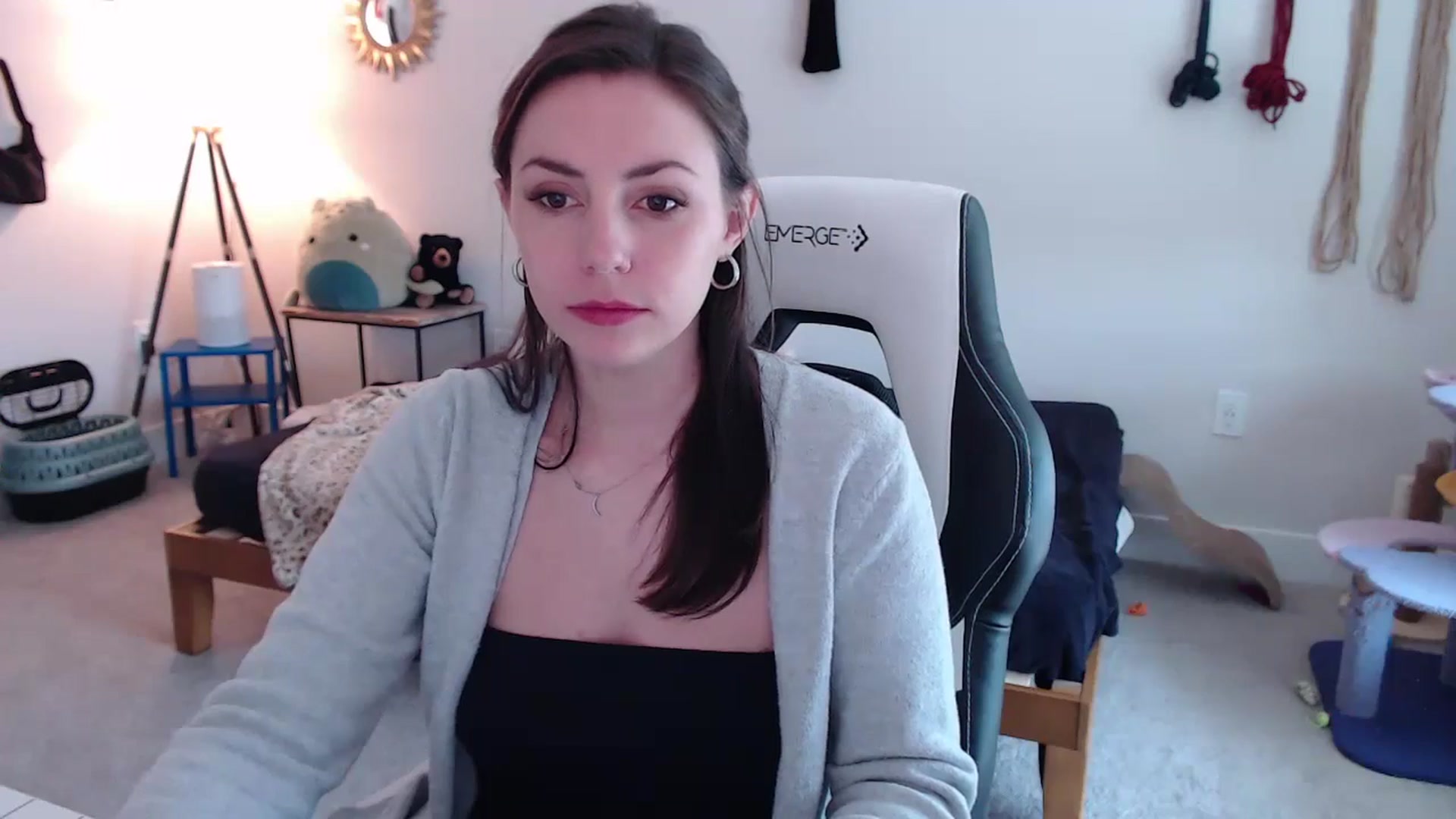 Gallery image thumbnail from MollyMaeve's myfreecams stream on, 05/12/2024, 18:12 image 6 of 20