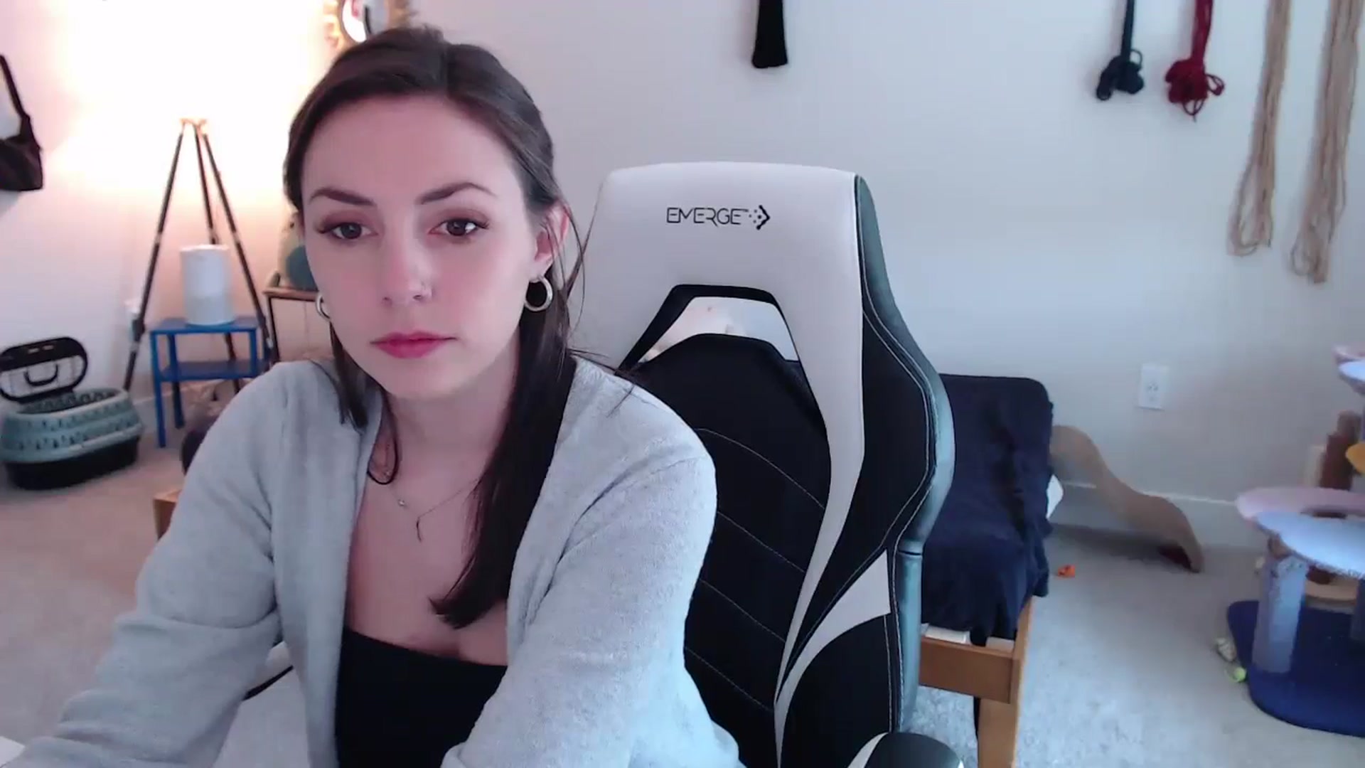 Gallery image thumbnail from MollyMaeve's myfreecams stream on, 05/12/2024, 18:12 image 4 of 20