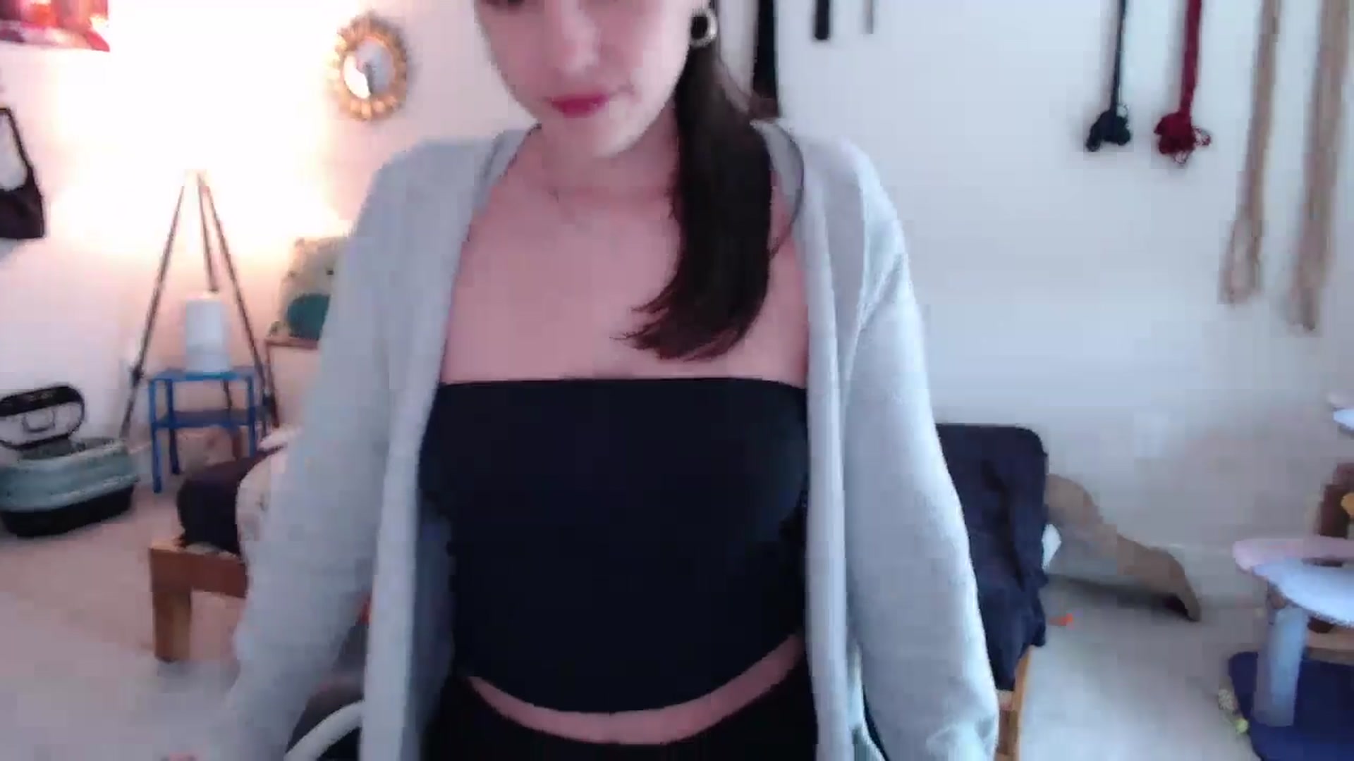 Gallery image thumbnail from MollyMaeve's myfreecams stream on, 05/12/2024, 18:40 image 17 of 20