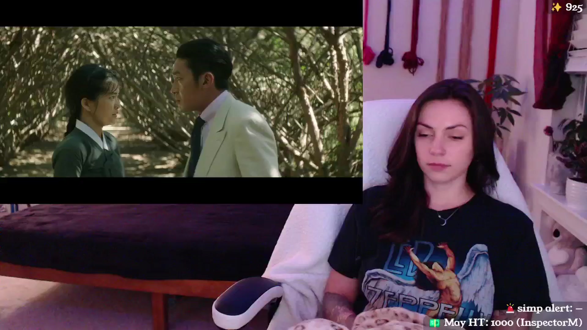 Gallery image thumbnail from MollyMaeve's myfreecams stream on, 05/16/2024, 03:50 image 7 of 20