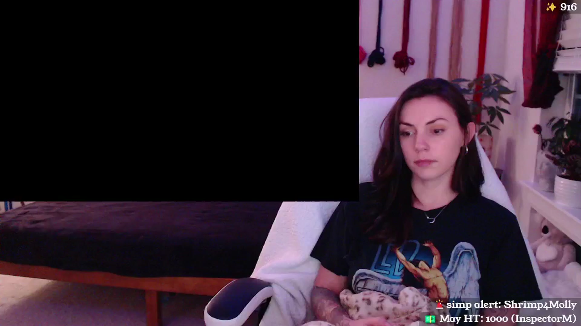 Gallery image thumbnail from MollyMaeve's myfreecams stream on, 05/16/2024, 03:50 image 8 of 20