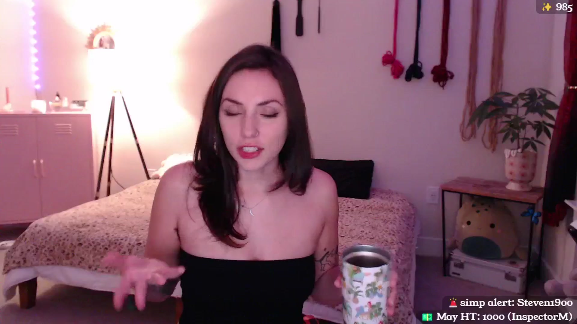Gallery image thumbnail from MollyMaeve's myfreecams stream on, 05/18/2024, 04:28 image 3 of 20