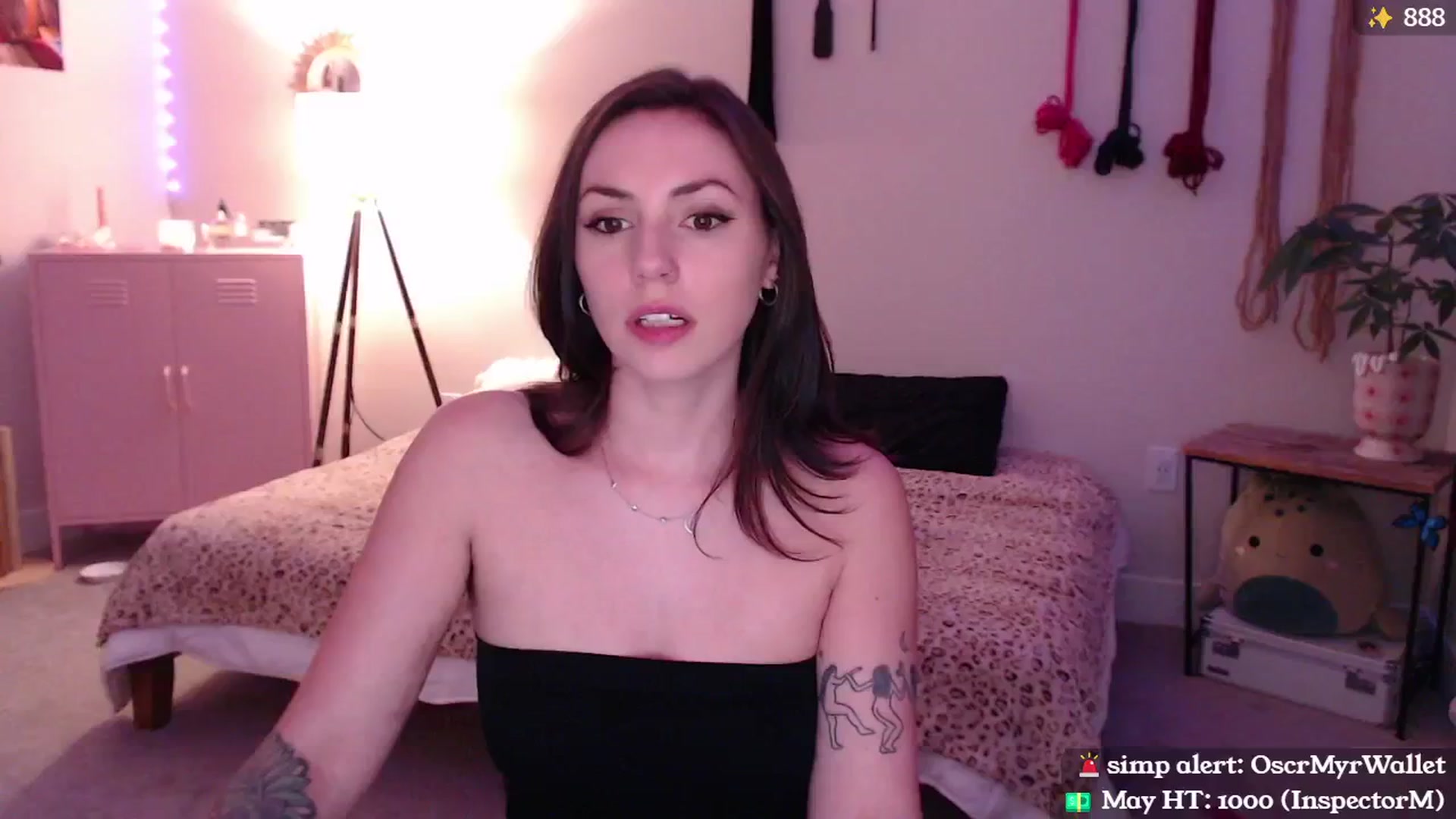 Gallery image thumbnail from MollyMaeve's myfreecams stream on, 05/18/2024, 04:28 image 18 of 20