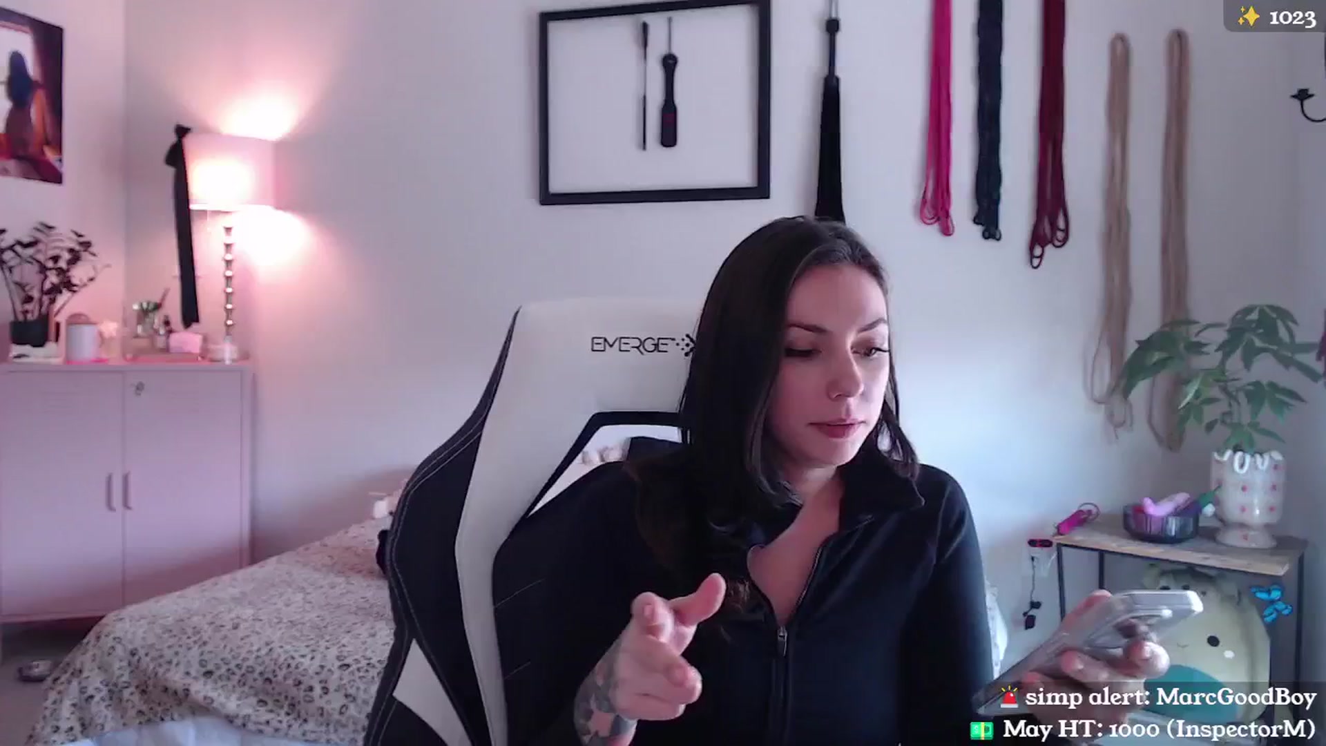 Gallery image thumbnail from MollyMaeve's myfreecams stream on, 05/22/2024, 20:44 image 8 of 20