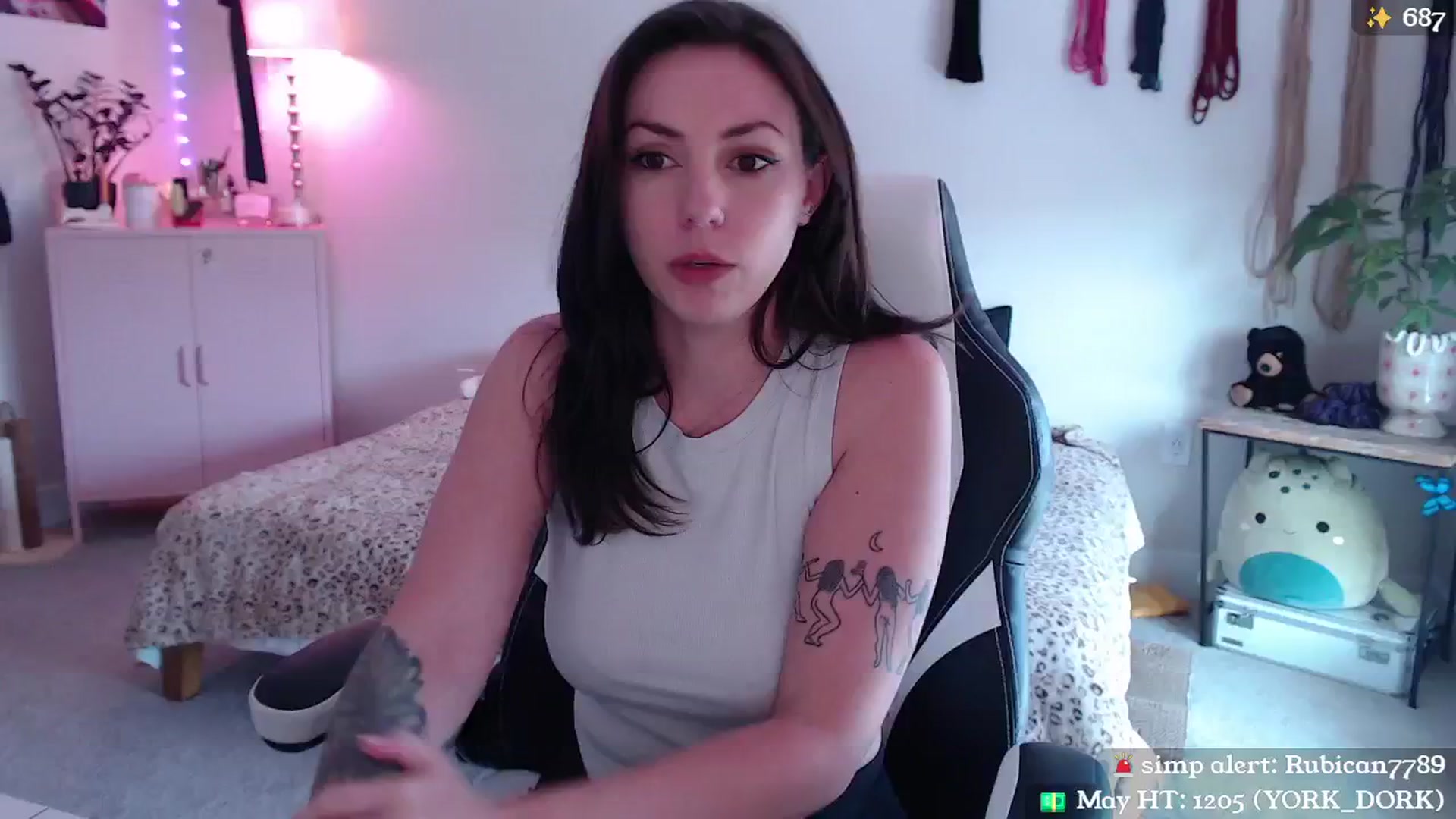 Gallery image thumbnail from MollyMaeve's myfreecams stream on, 05/24/2024, 20:11 image 6 of 20