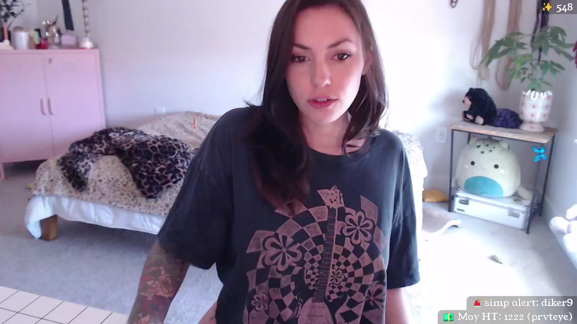 Gallery image thumbnail from MollyMaeve's myfreecams stream on, 05/26/2024, 18:48 image 9 of 20