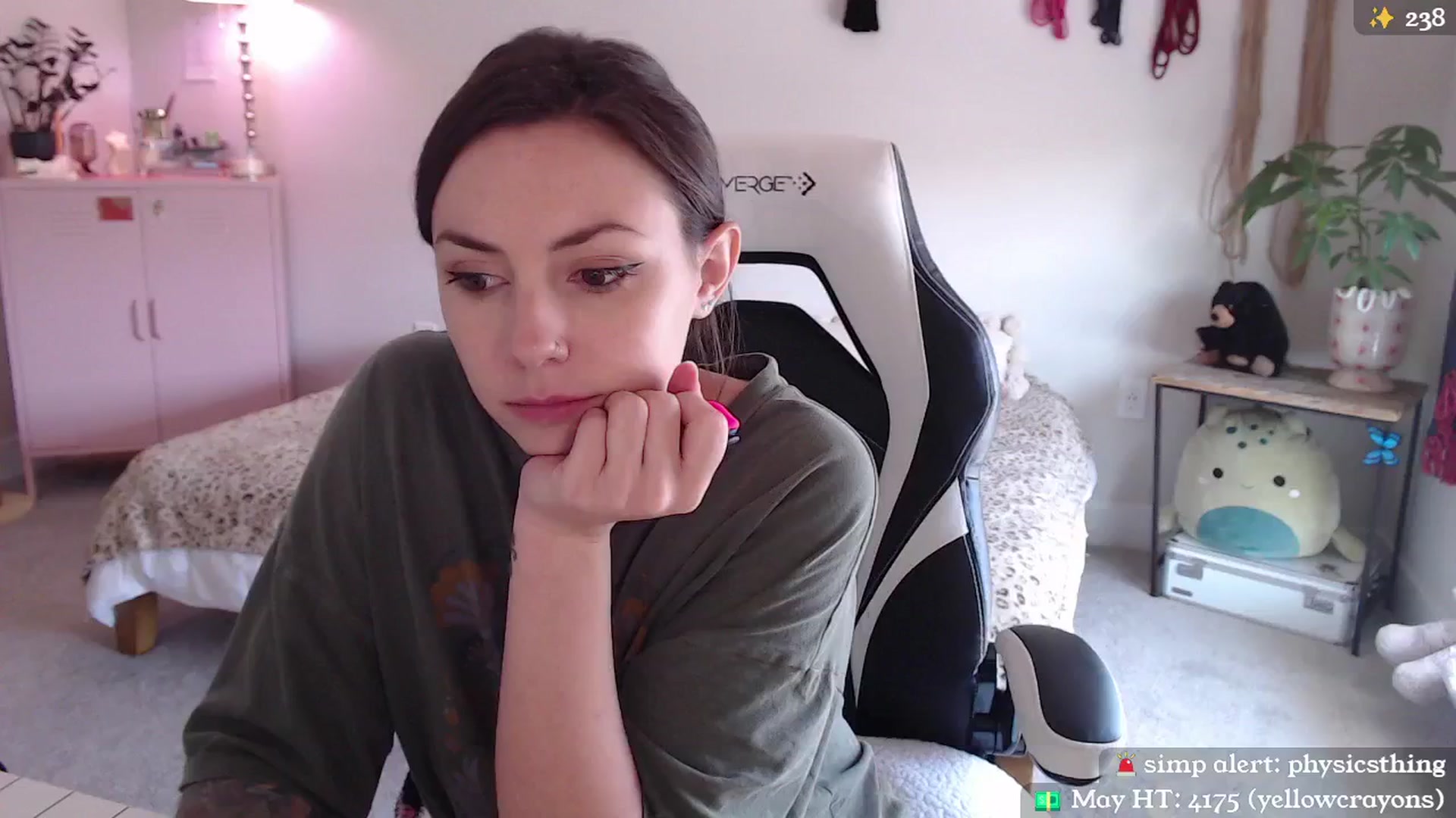 Gallery image thumbnail from MollyMaeve's myfreecams stream on, 05/31/2024, 21:16 image 5 of 20