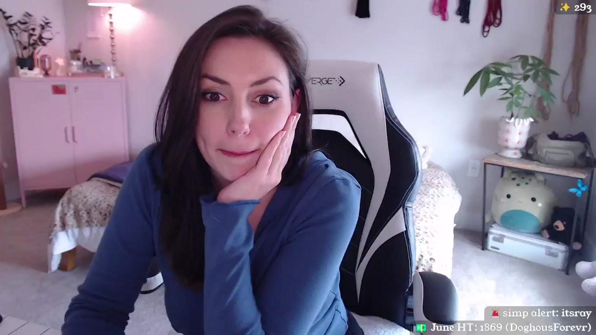 Gallery image thumbnail from MollyMaeve's myfreecams stream on, 06/07/2024, 20:04 image 8 of 20